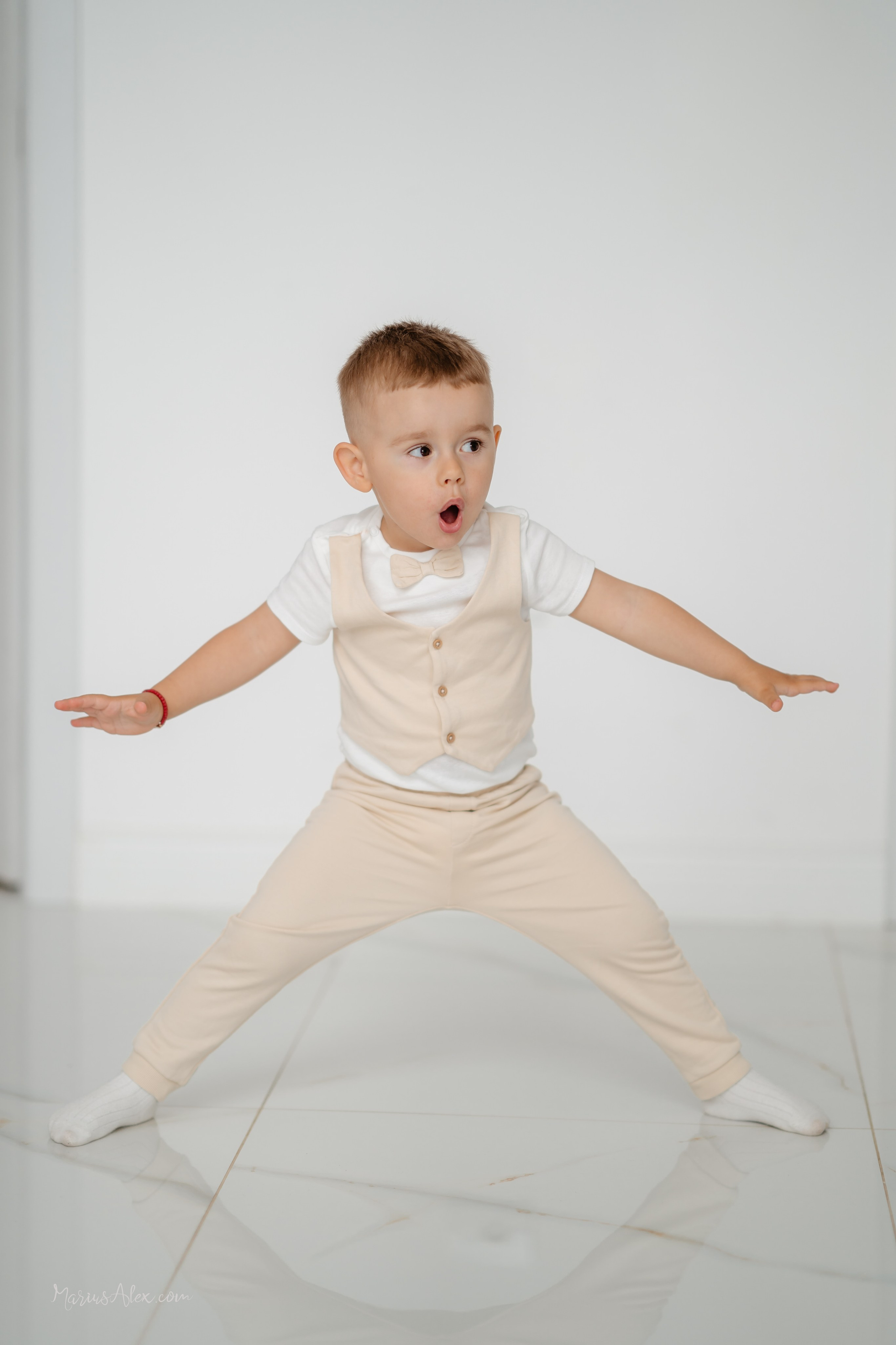 Botezul micutei Iasmina Antonia. Marius Alex fotograf de eveniment si portret din Suceava