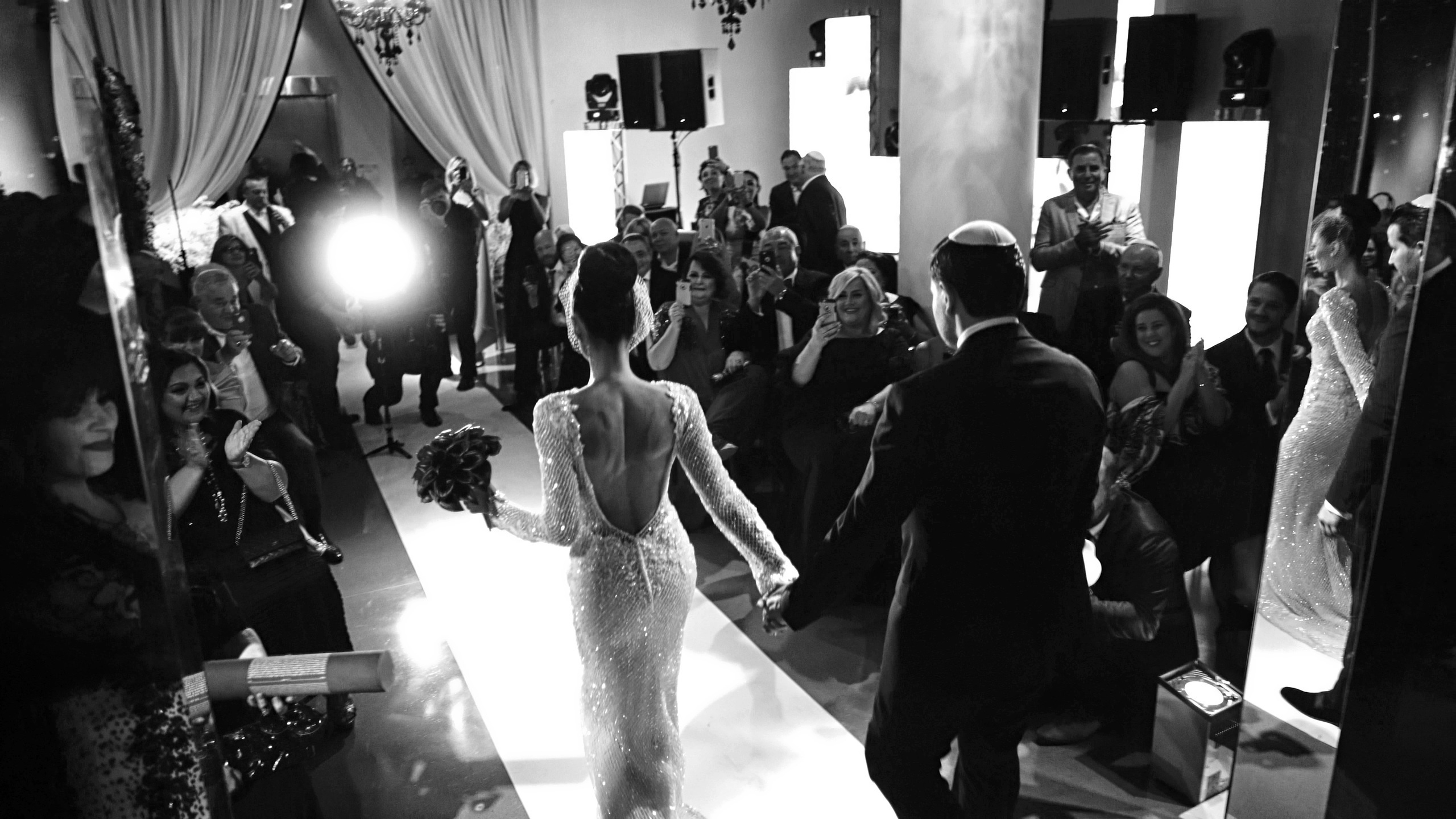 Wedding in The Glasshouses - New York City. Emin Kuliyev — Award-Winning Wedding Photojournalist NYC & USA | Best Wedding Photographer Known for Candid, Timeless Moments