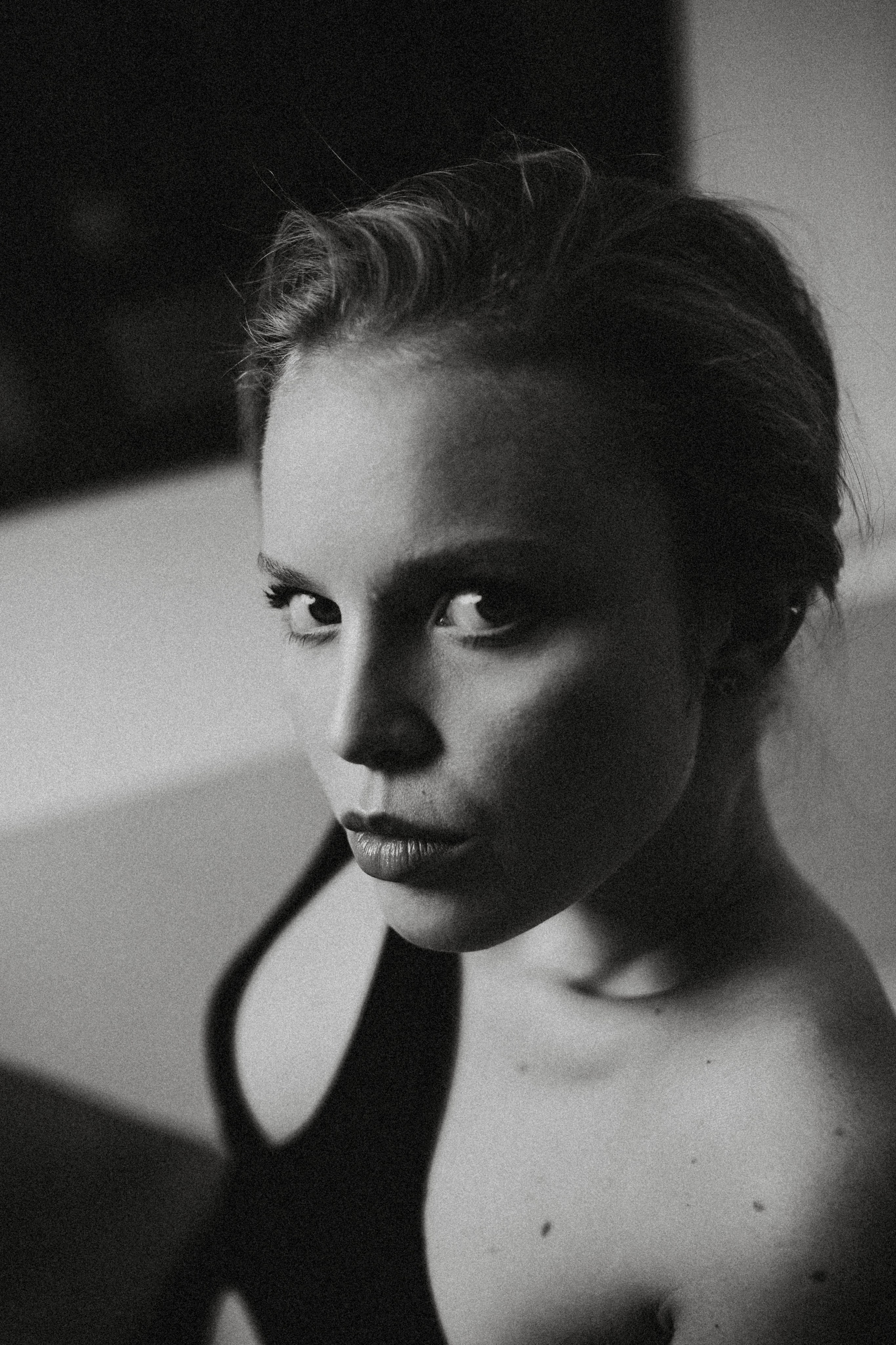 Александра. Фотограф в Варшаве Алена Валькович-Найдион