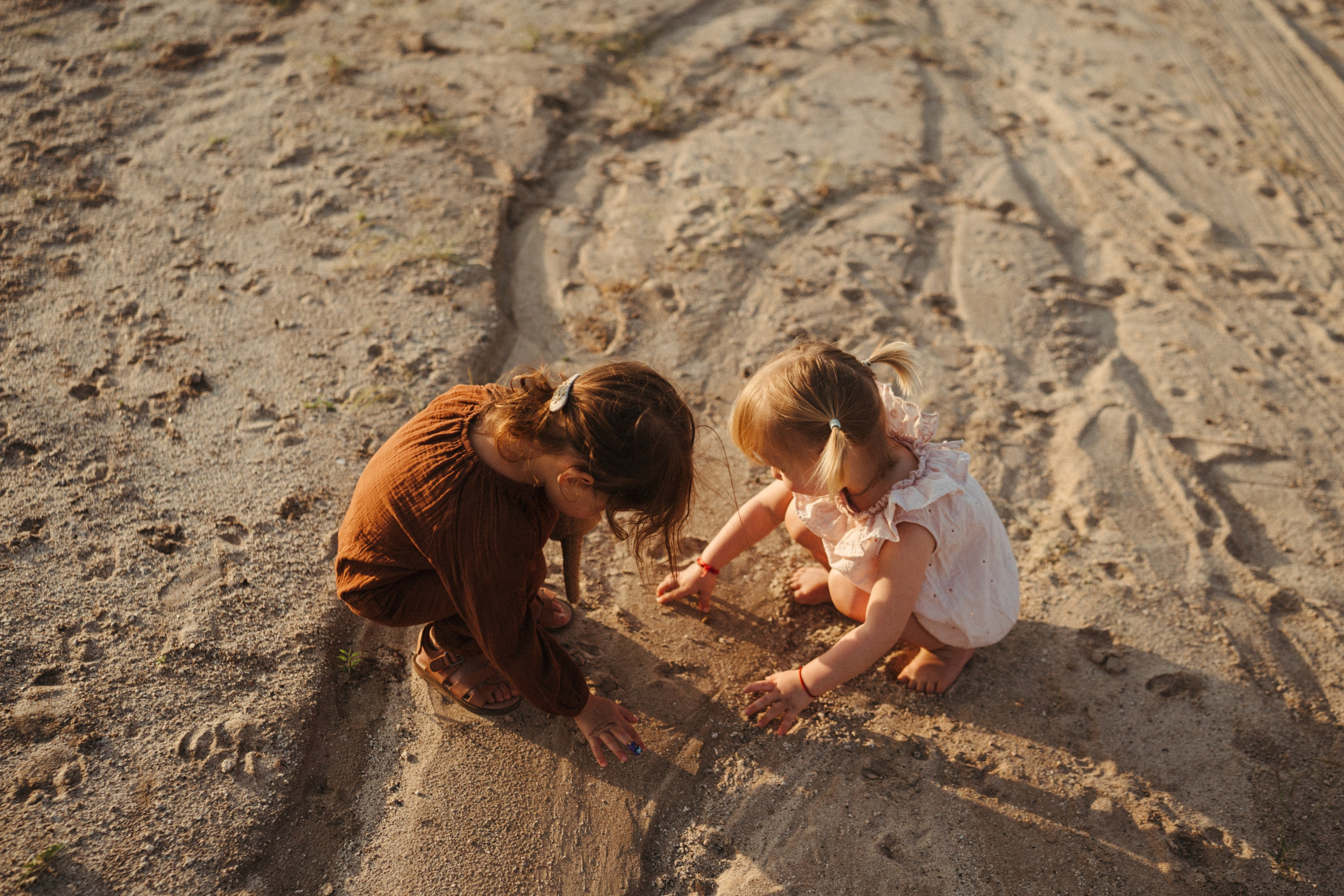 Khoroshilovs Family. Family photographer in Saudi Arabia