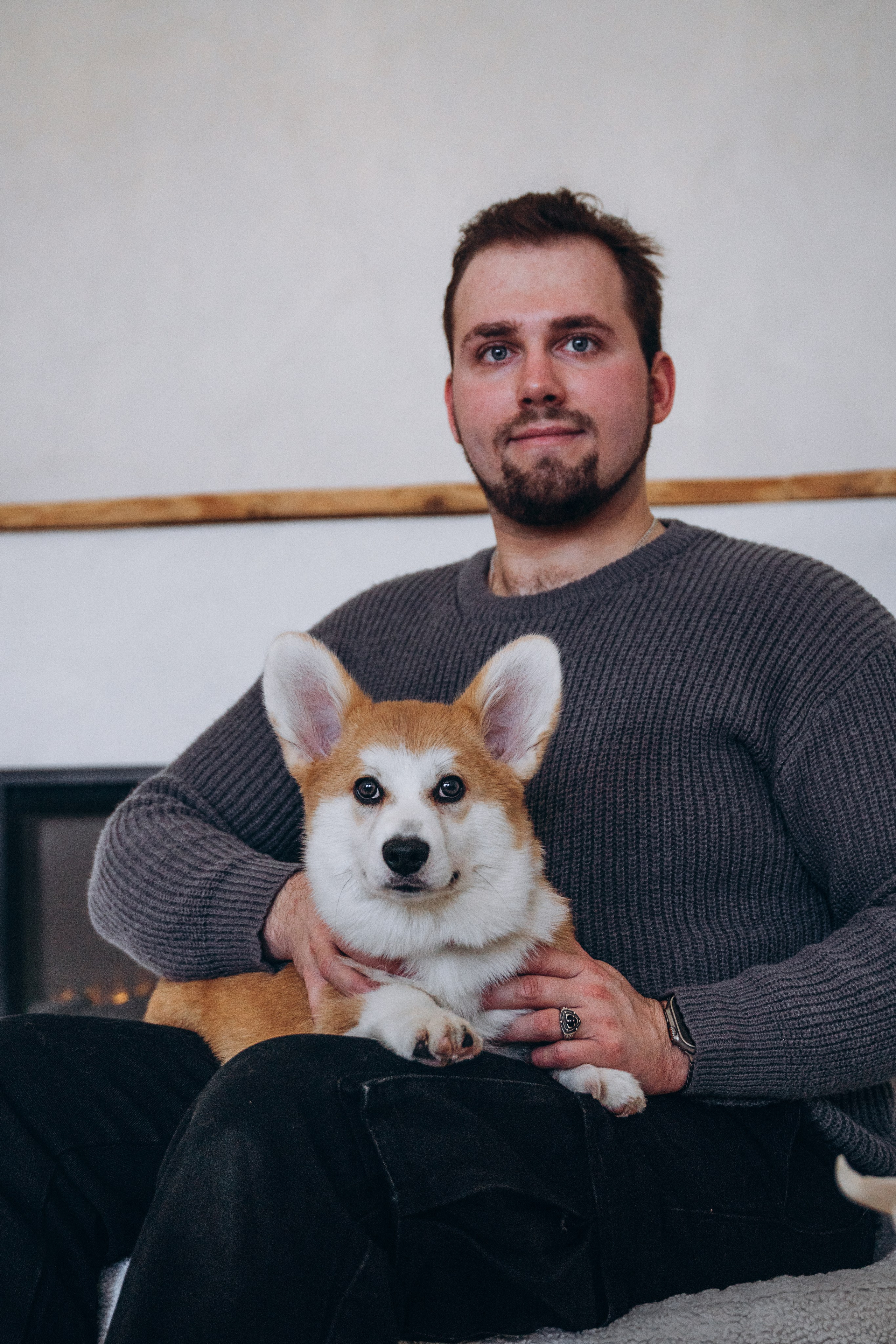 Mars & his Family. Kat Laisaar — Pet photographer in Tallinn