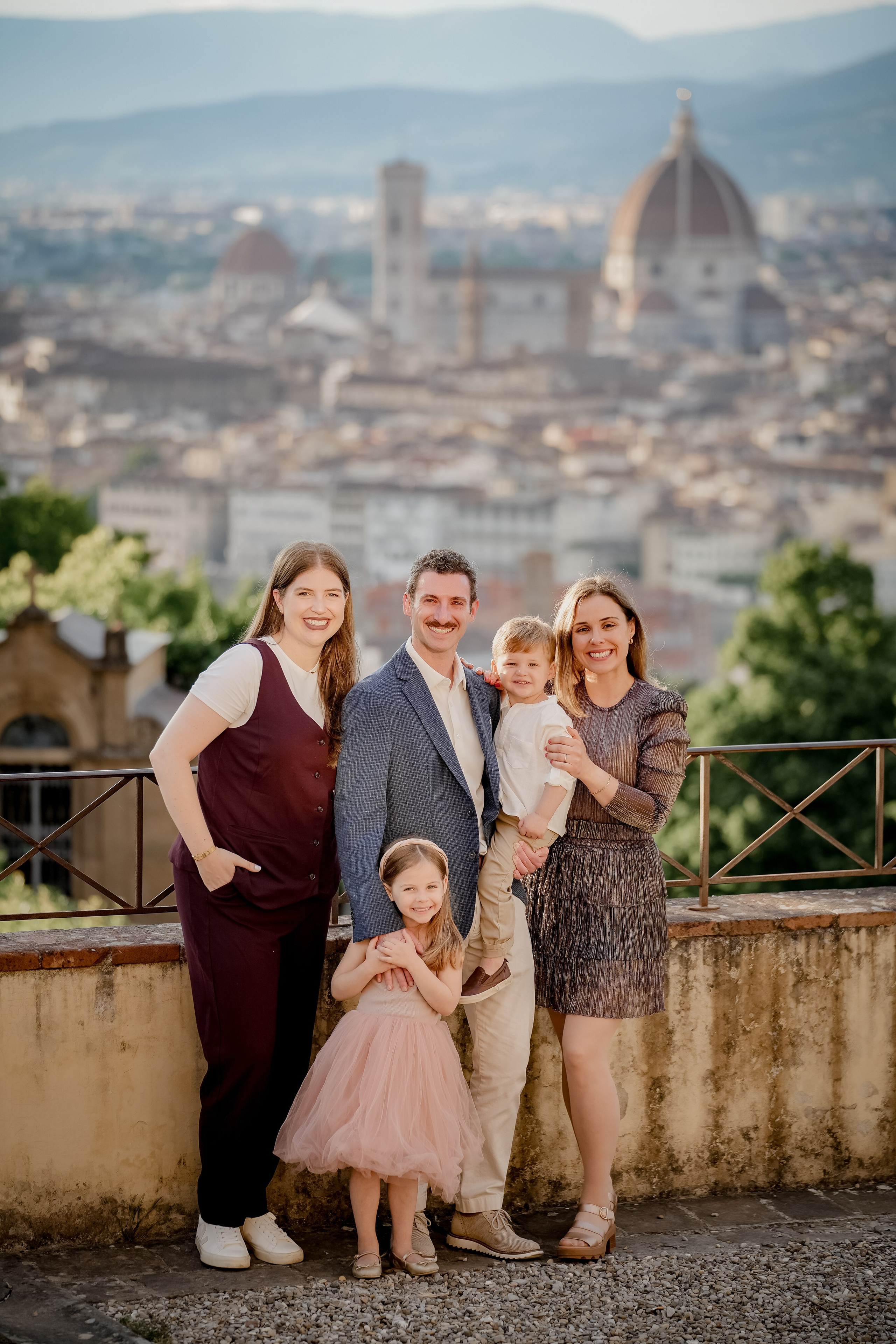 Jessica & Family. Wedding Photographer in Italy