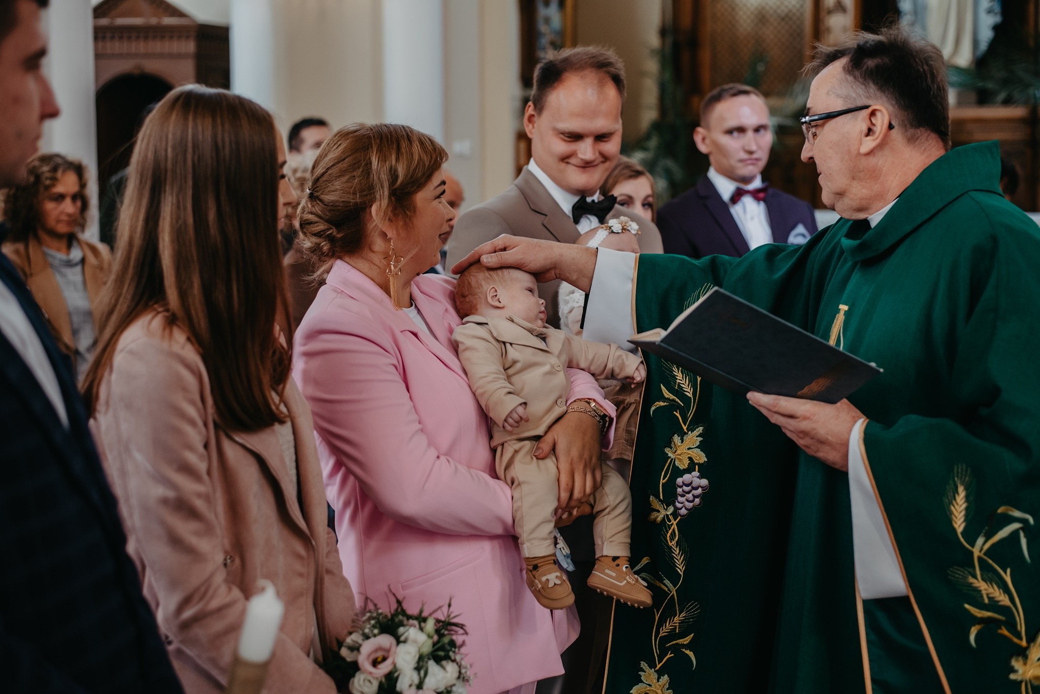 Chrzest Święty Tosi i Jasia. Dominika Strachacka Fotografia | Fotograf ślubny i rodzinny Opole Lubelskie Lublin