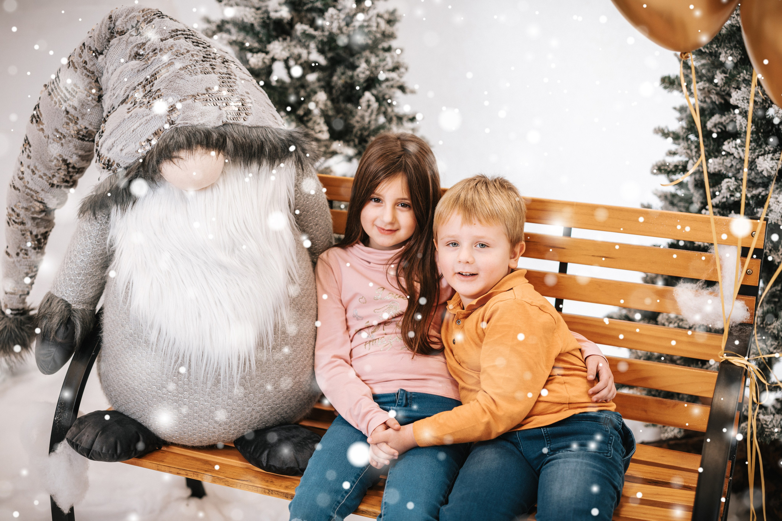 CHRISTMAS SESSIONS. Giannis Ioannou