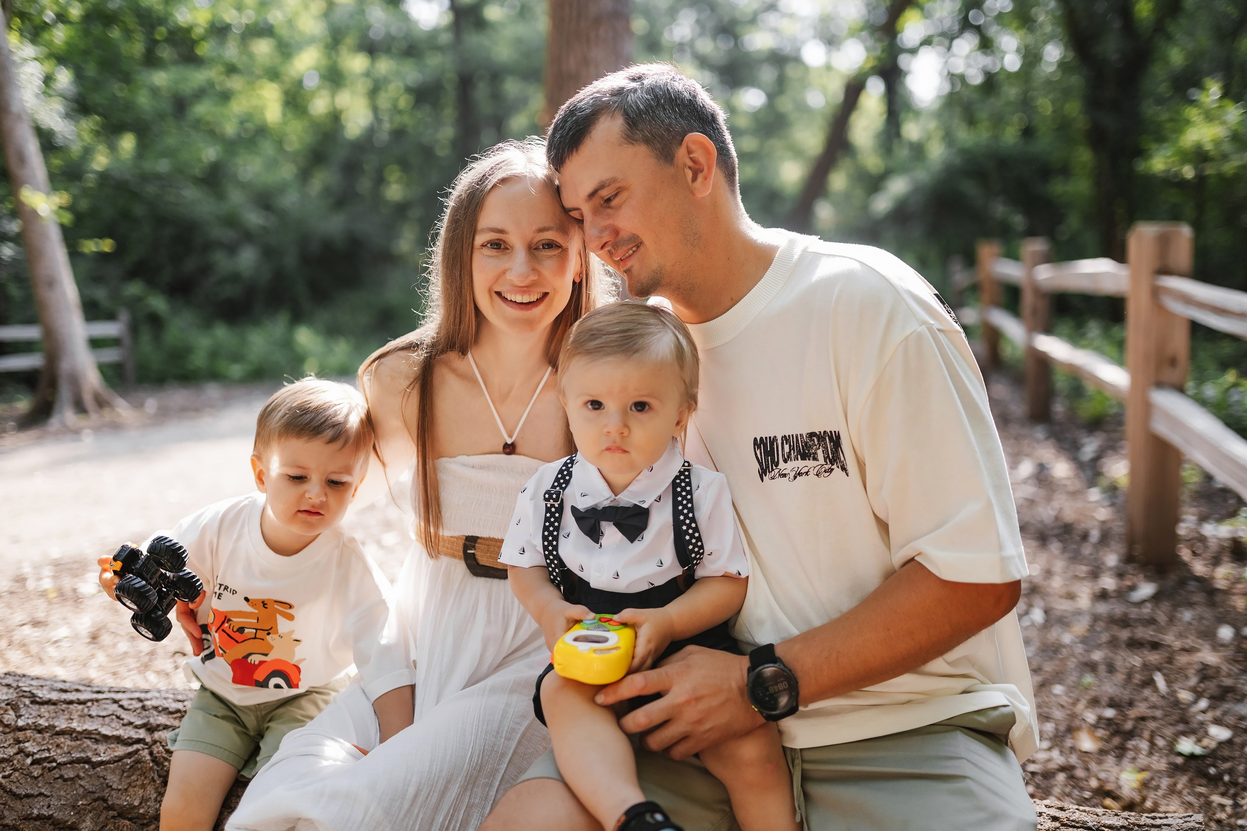 06.28.26 Family Photoshoot. Wedding family event photographer in Chicago Nick Yushevich