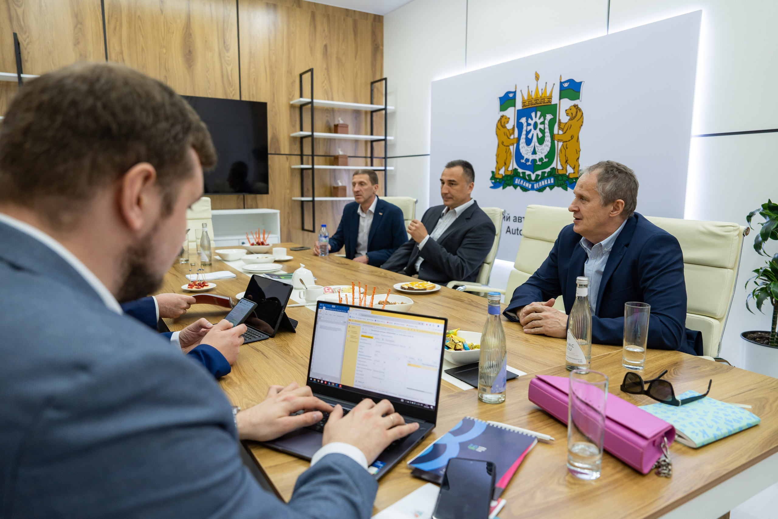 Международная промышленная выставка «ИННОПРОМ. Центральная Азия 2024». Георгий Намазов | Фотограф в Ташкенте