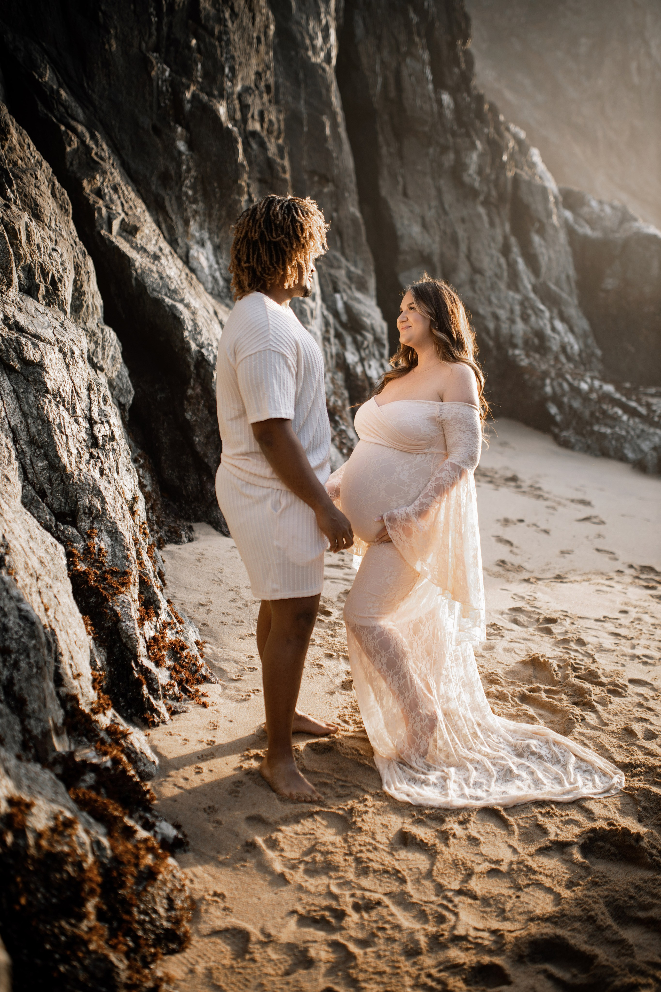 Maternity and Pregnancy. Family photographer in Bay Area, California