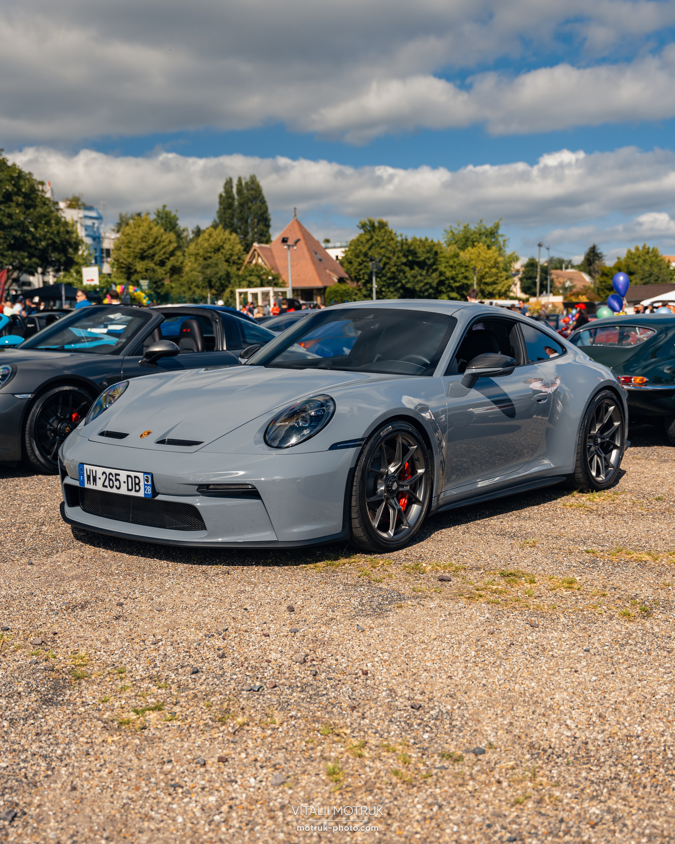 Cars and Coffee 23 juin 2024. Photographe de voitures à Paris — Vitalii Motruk