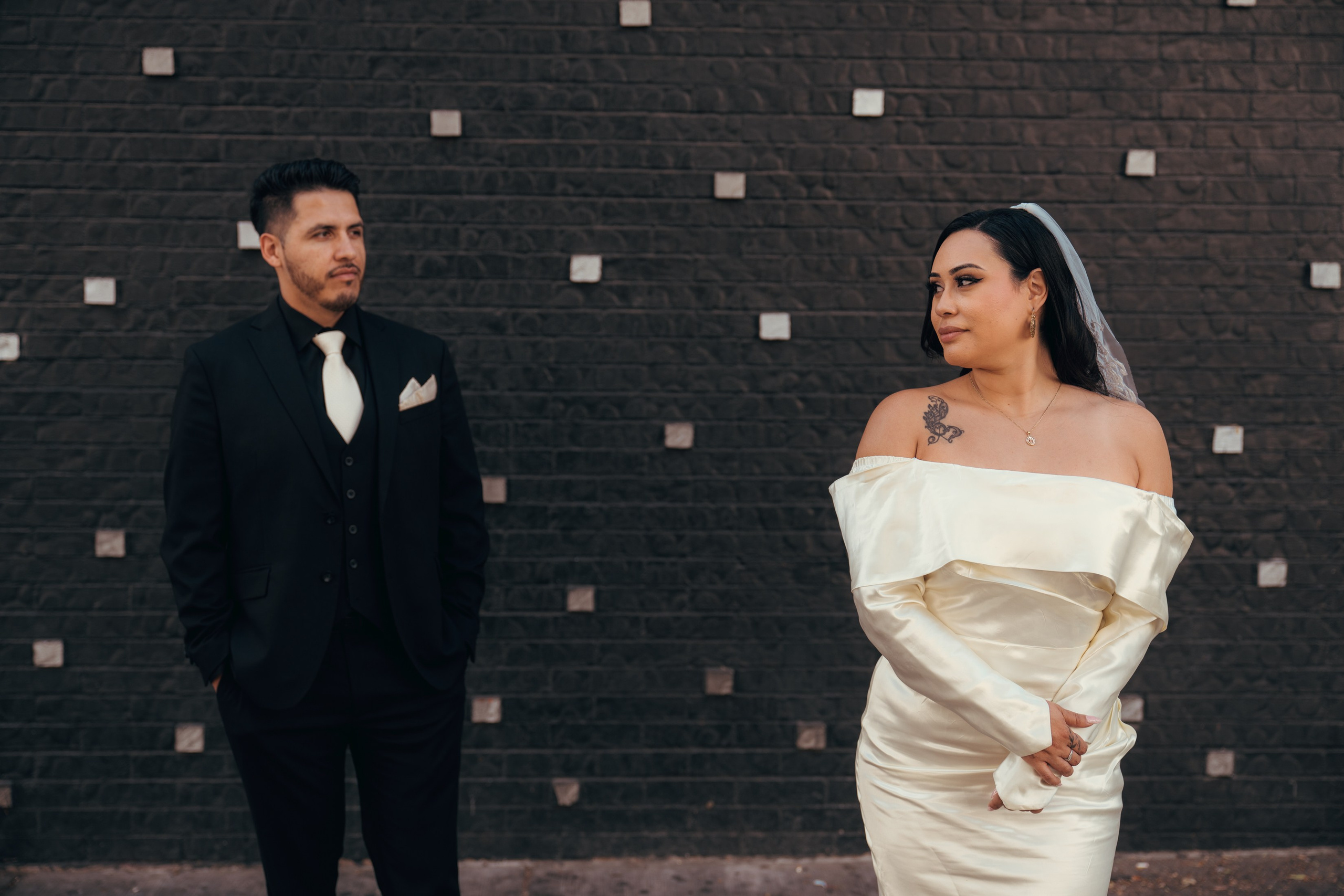 Celeste&Alejandro. Wedding & elopement photographer Viktoriya Kravtsov. Las Vegas