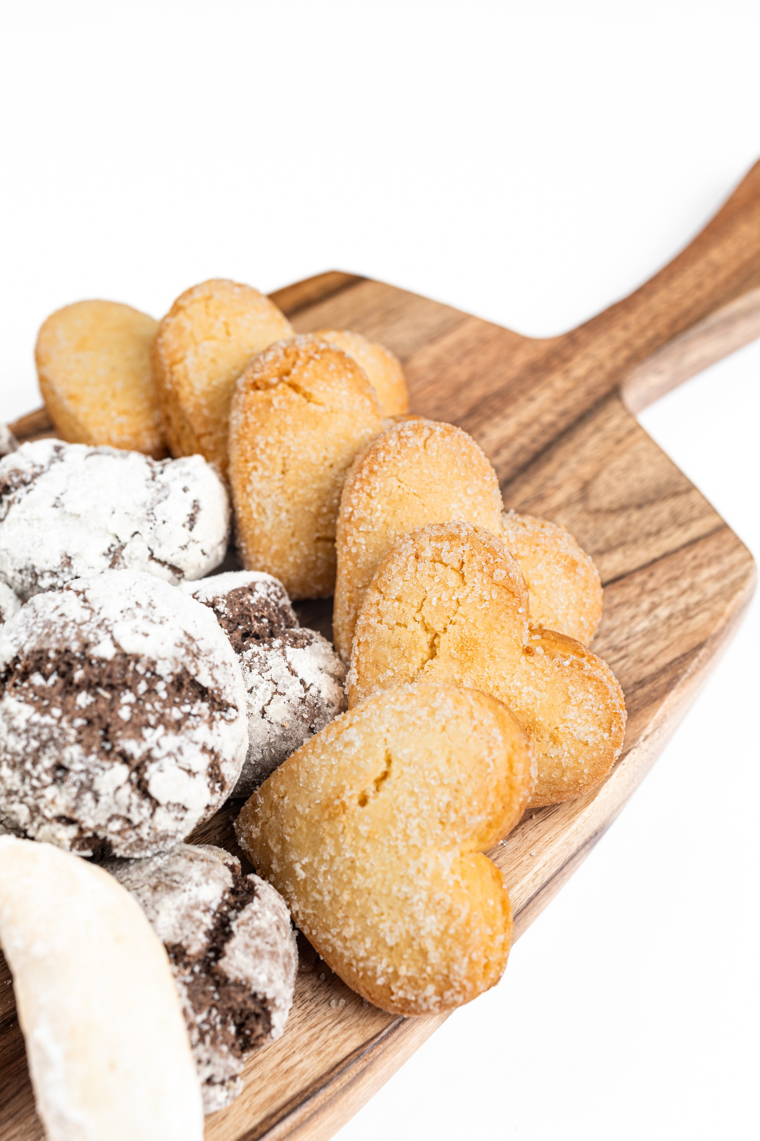 Фуд-фотосъемка выпечки Oliva Bakery Бишкек. Фотограф в Бишкеке Оксана Шувалова