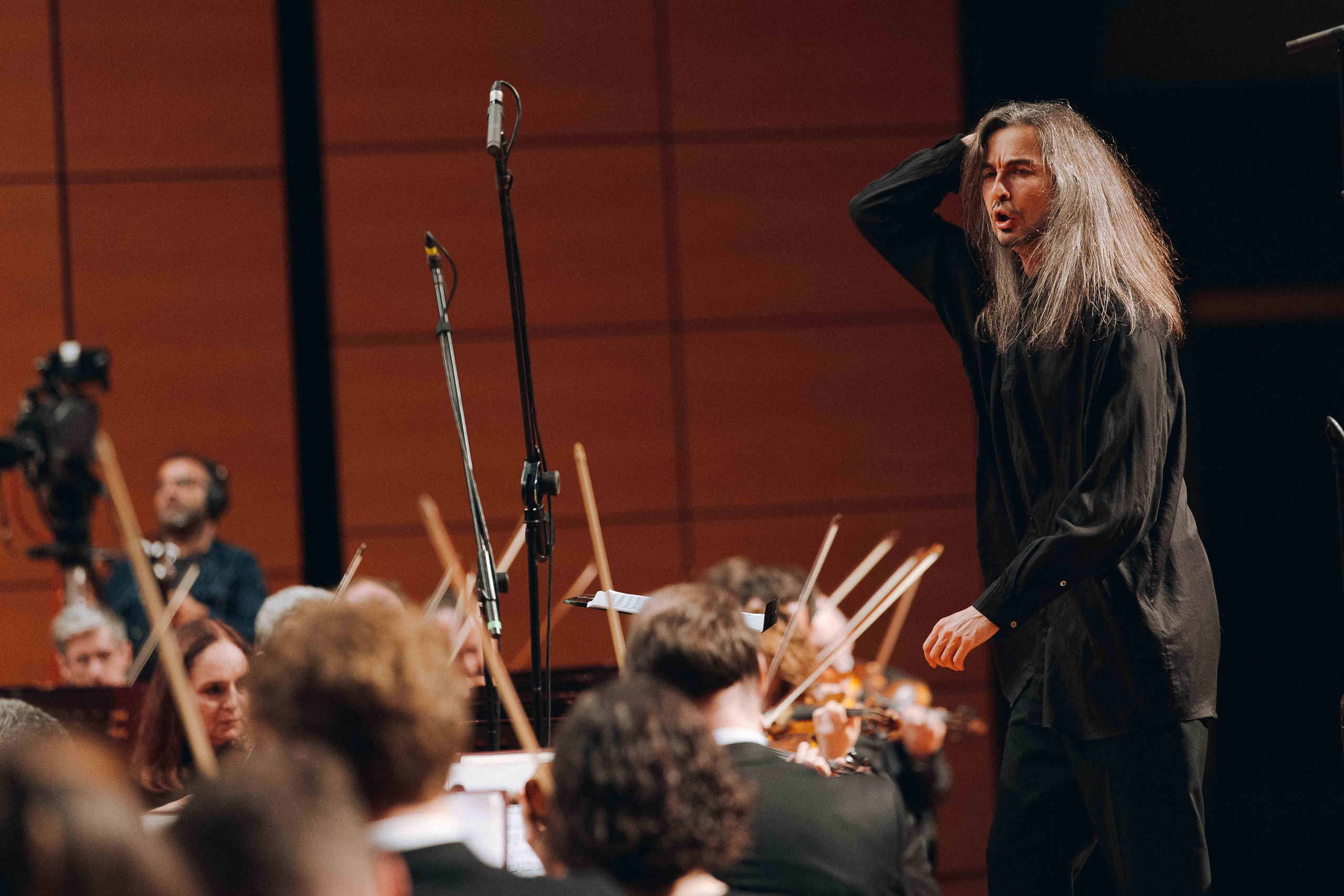 The Tchaikovsky Academic Grand Symphony Orchestra in Istanbul. Wedding&Event photographer Ismail Rzayev in Baku