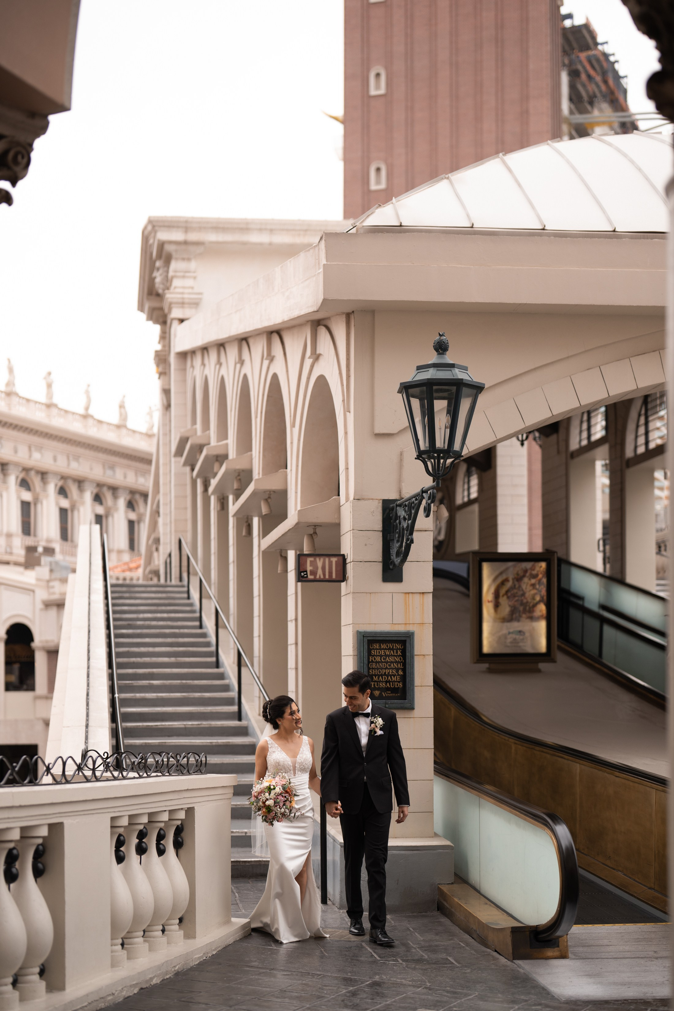 Sia&Yasi. Wedding & elopement photographer Viktoriya Kravtsov. Las Vegas