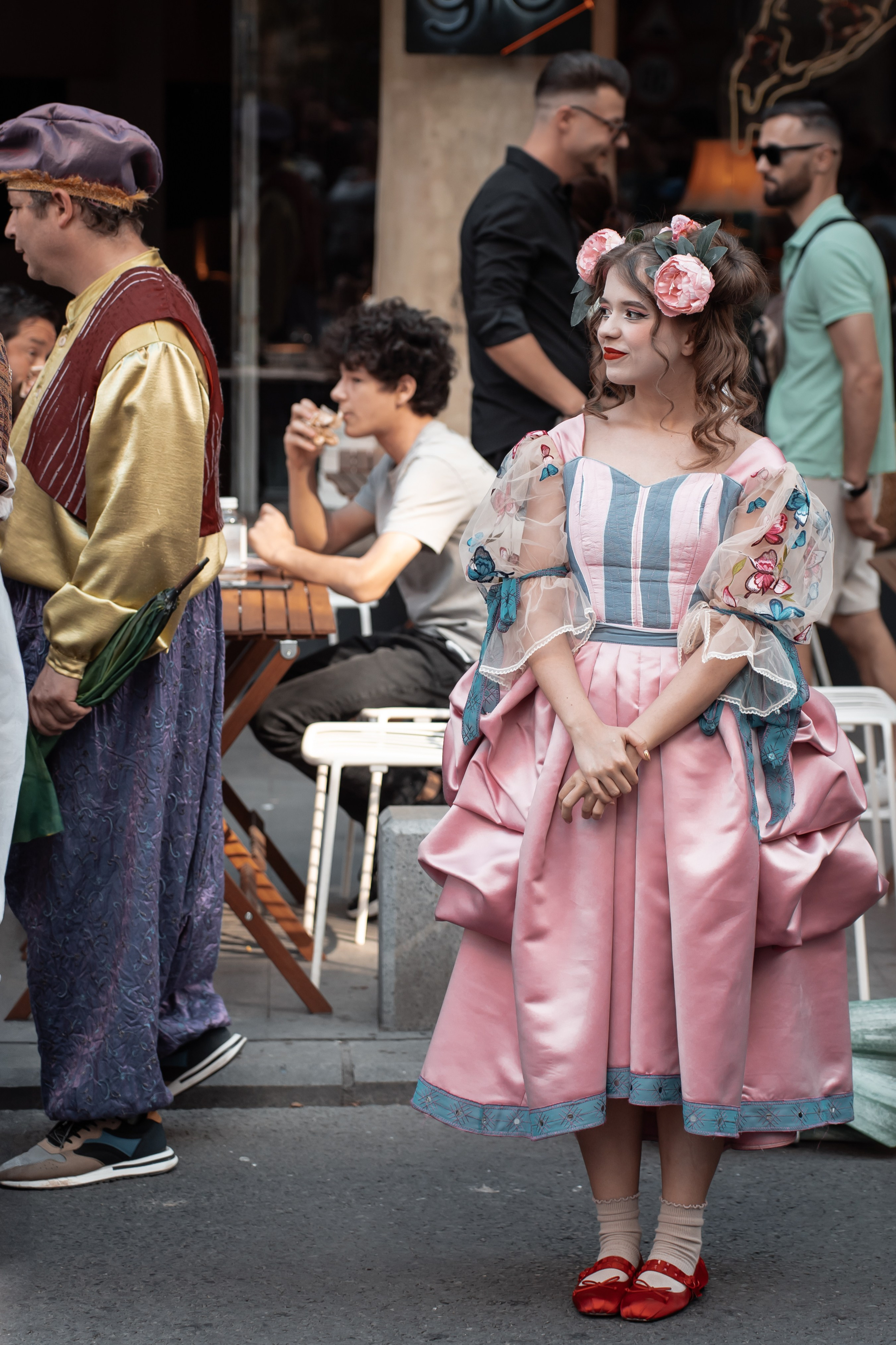 Parada Costumelor Teatru- Calea Victoriei 2024. Bycristinaciobanu