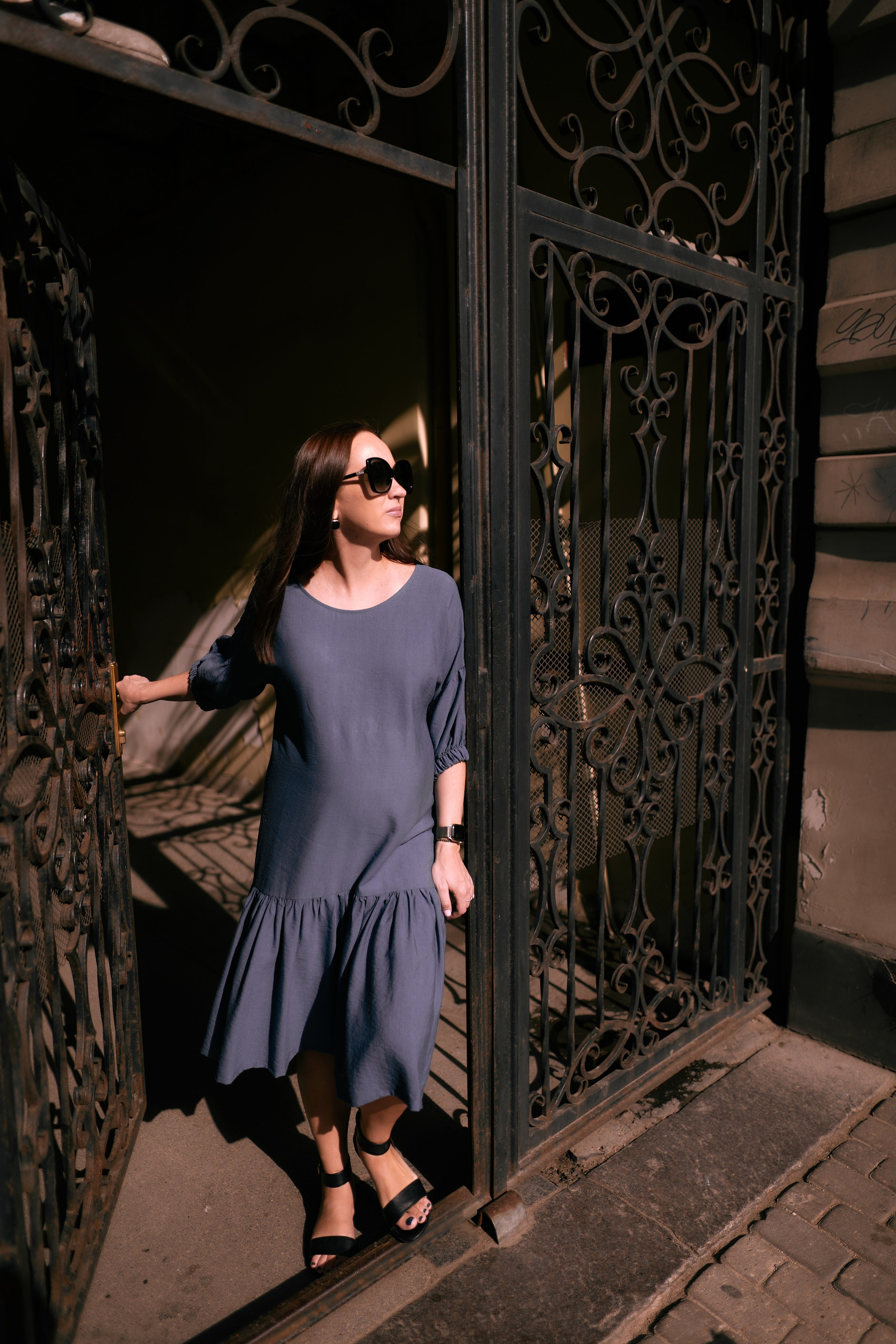 Portrait photographer in Riga. Photographer in Doha, Qatar