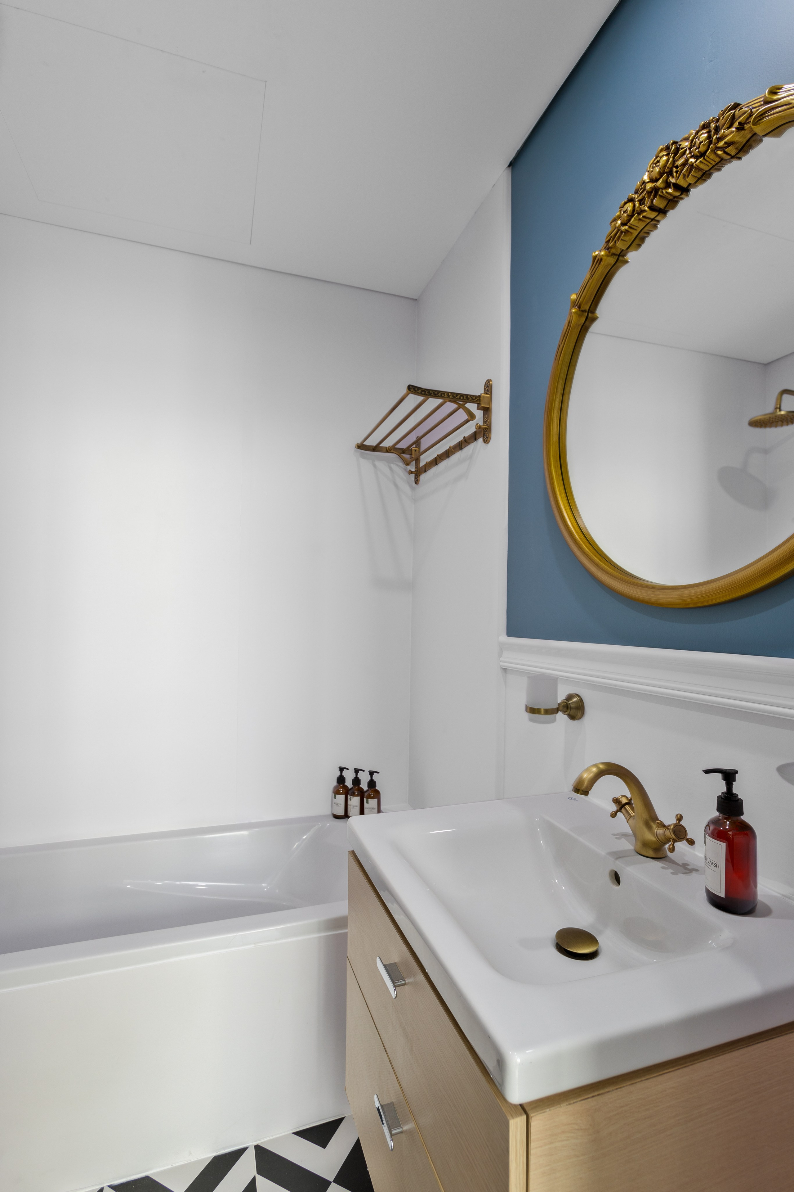 Pacifica Villa. Samy Mar Boy │Portrait, Automotive and Real Estate Photographer