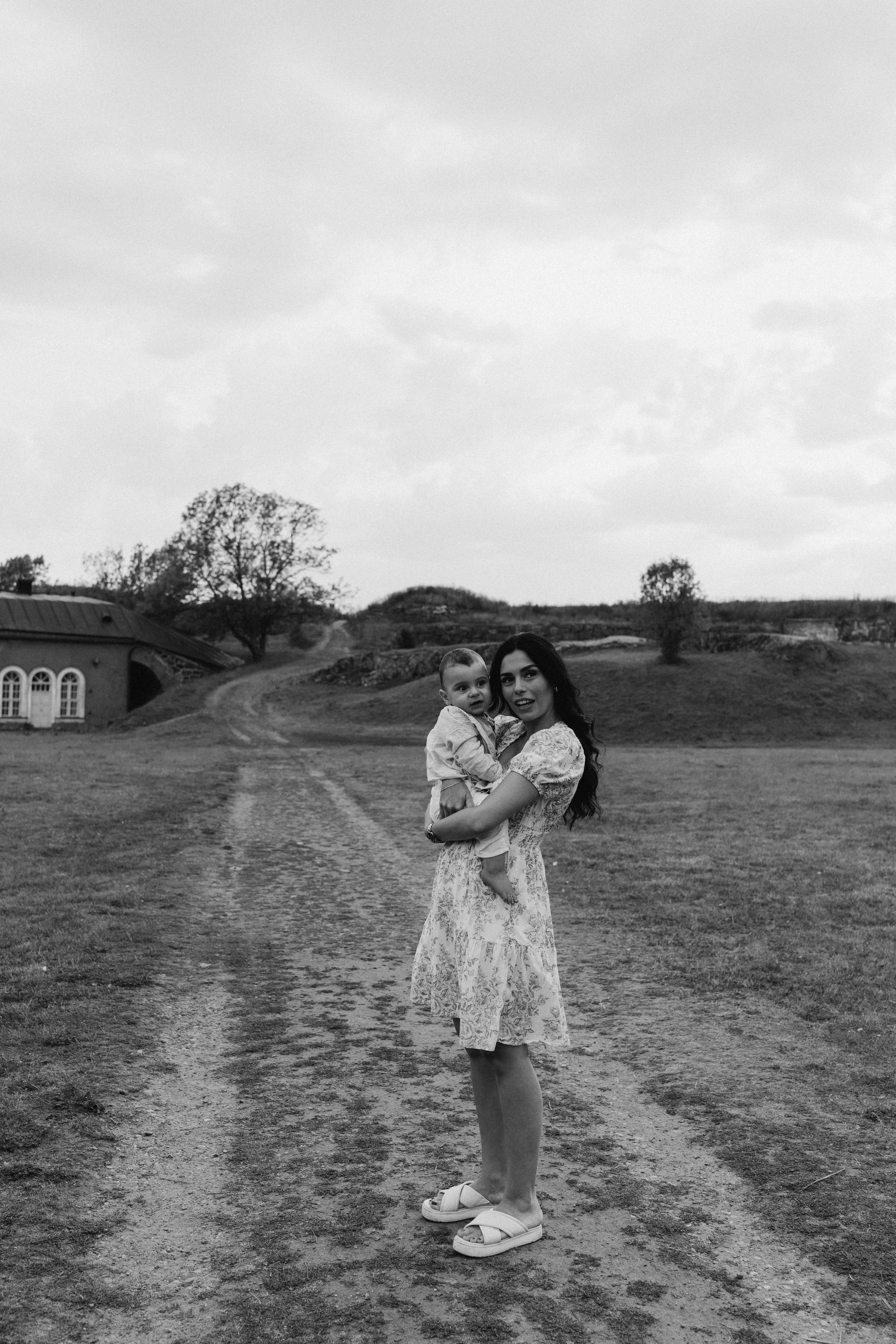 Summer. Wedding and potrait photographer in Helsinki Vickan O