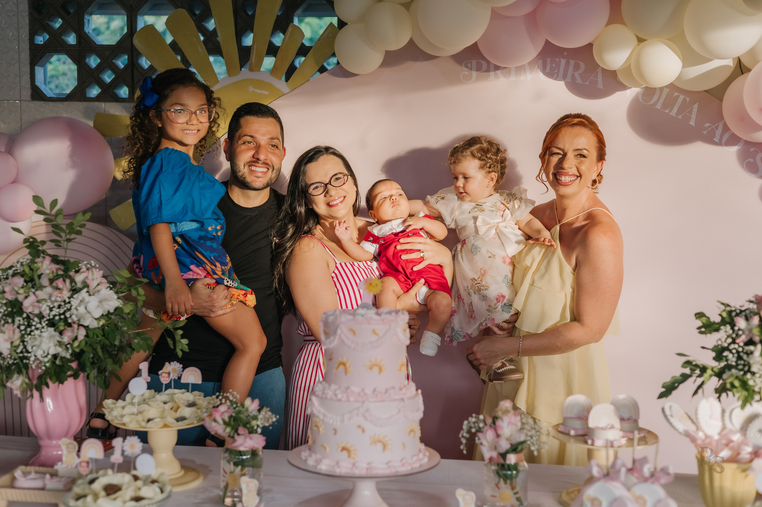 Aurora — 1 ano. Fotógrafo Richard Silvestre — Casamentos na Bahia