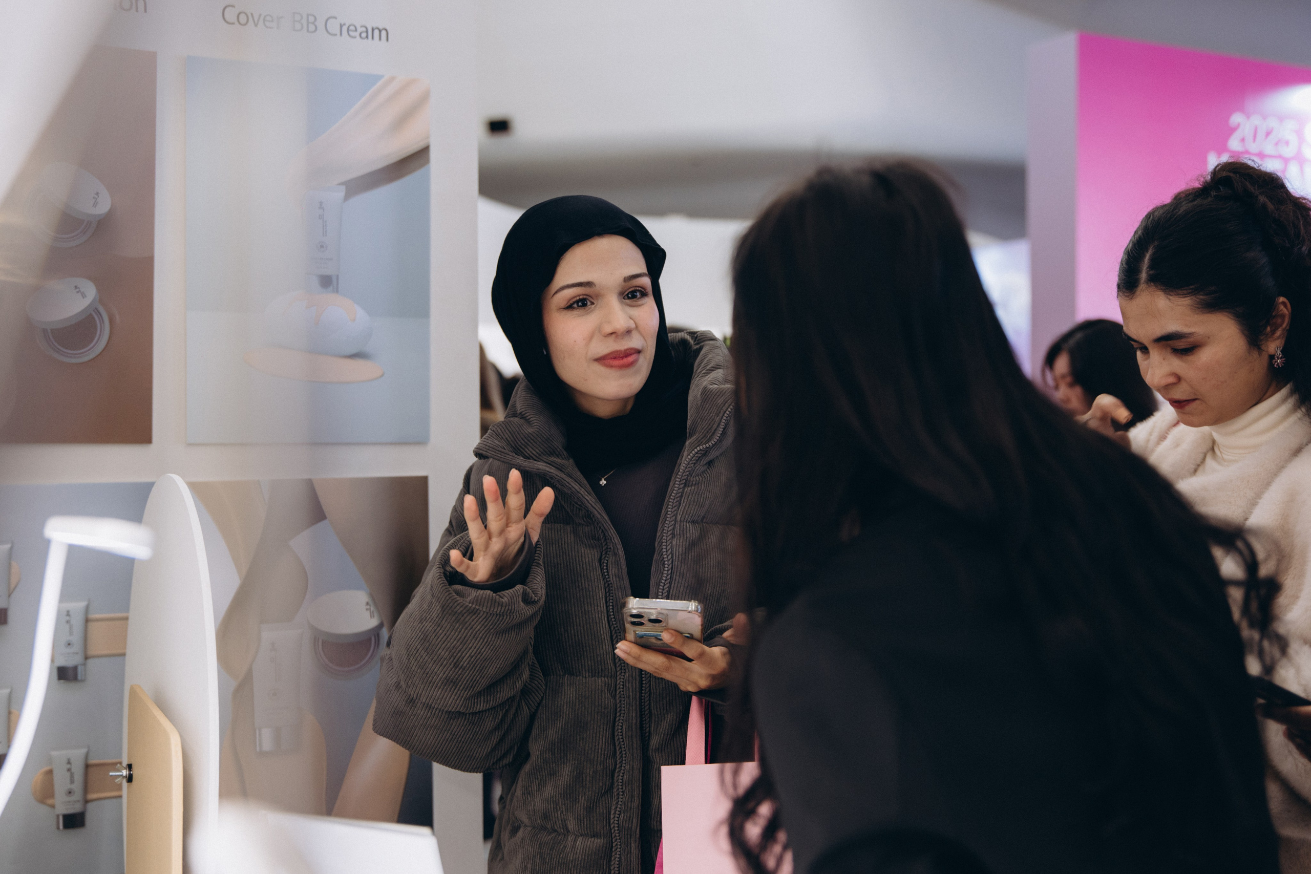 Seoul beauty expo 2025 (Black Rice). Portrait photographer in South Korea Olga Lian