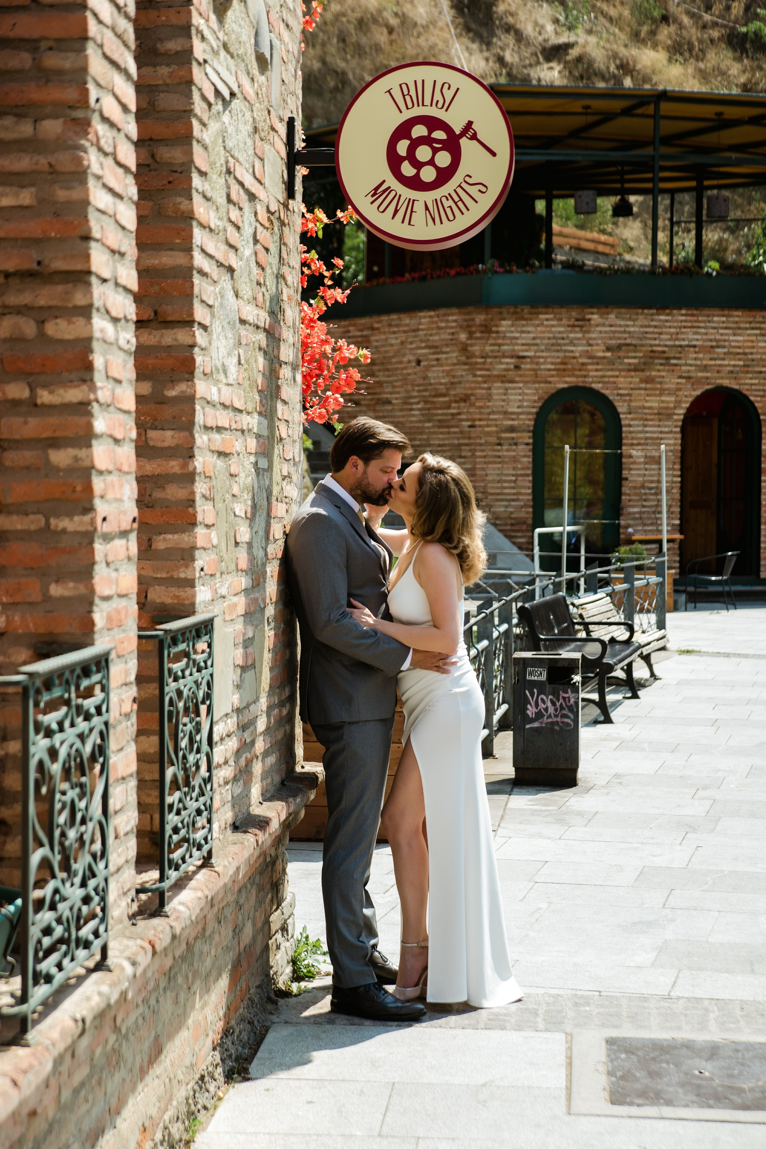 Свадебная пара из Англии и России в Тбилиси. Свадебные фотографы в Грузии, Армении. Макс Коваленко и Лара Татосян. Свадебный видеограф