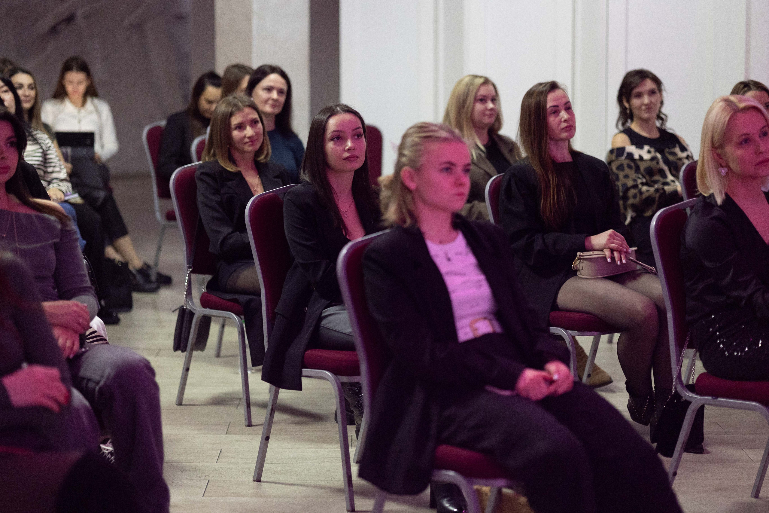 AstroBrut Conference. Wedding and family photographer