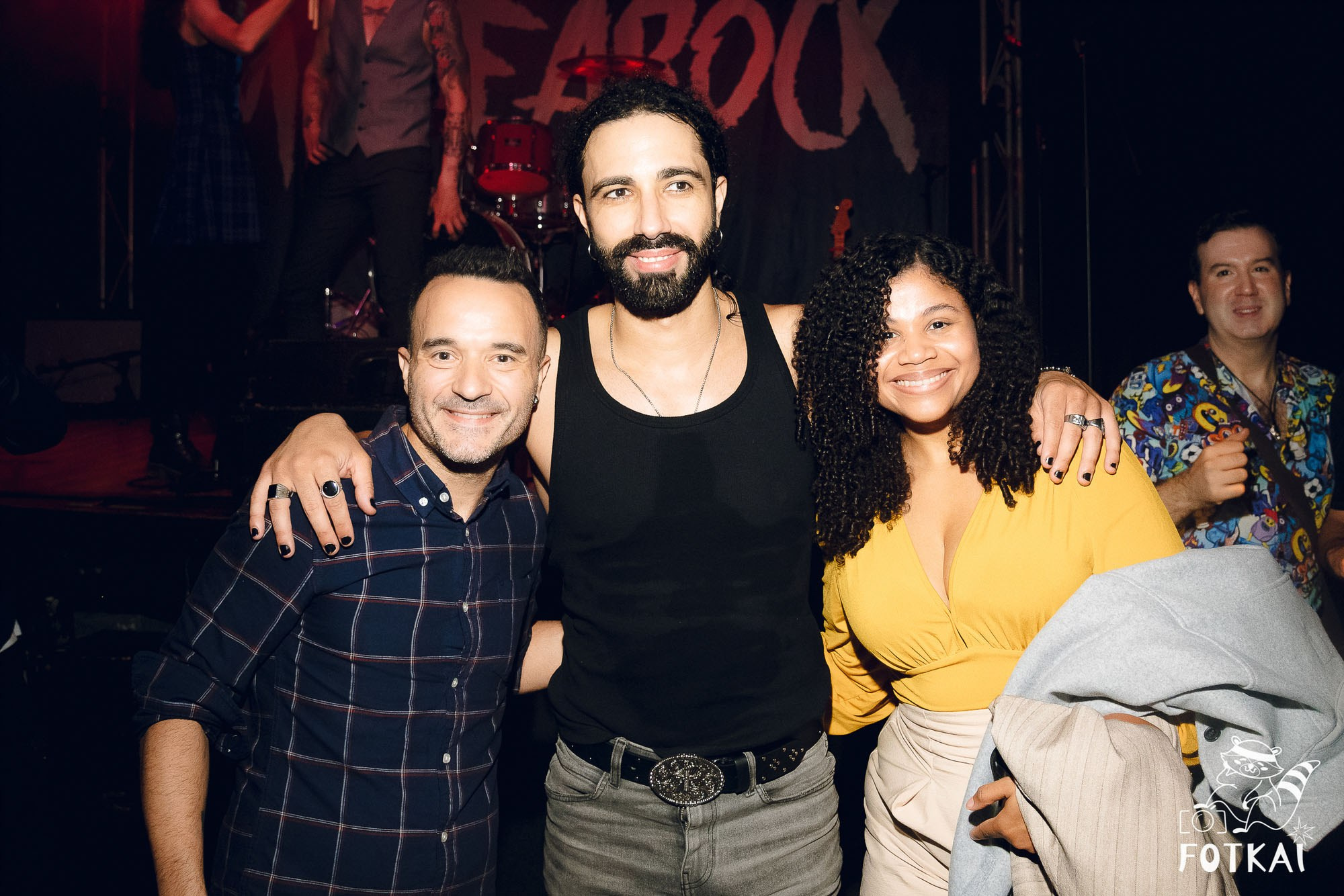 DENISDENIS — reportaje fotográfico del concierto en la Sala Marearock (Alicante) | FOTKAI