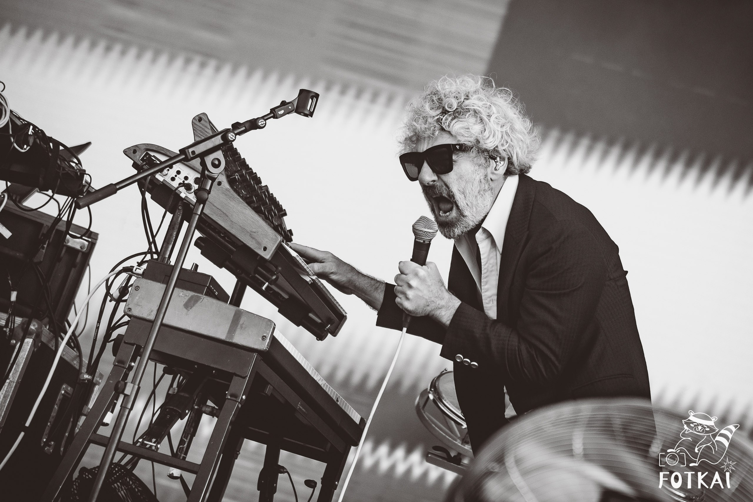 Low Festival 2026 — Fotorreportaje del primer día del festival indie en Torrevieja | FOTKAI