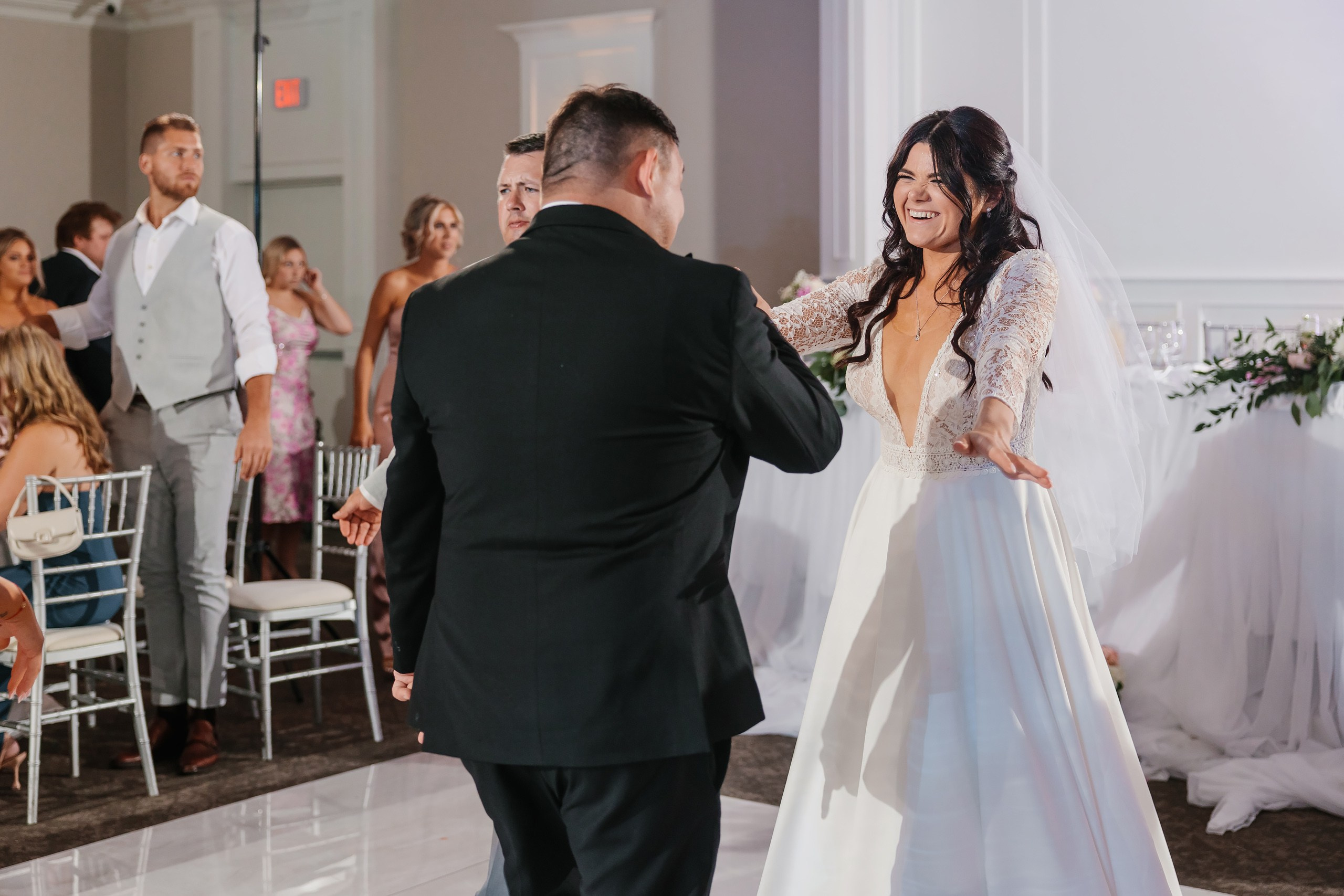 31.08.2024 Wedding. Wedding family event photographer in Chicago Nick Yushevich