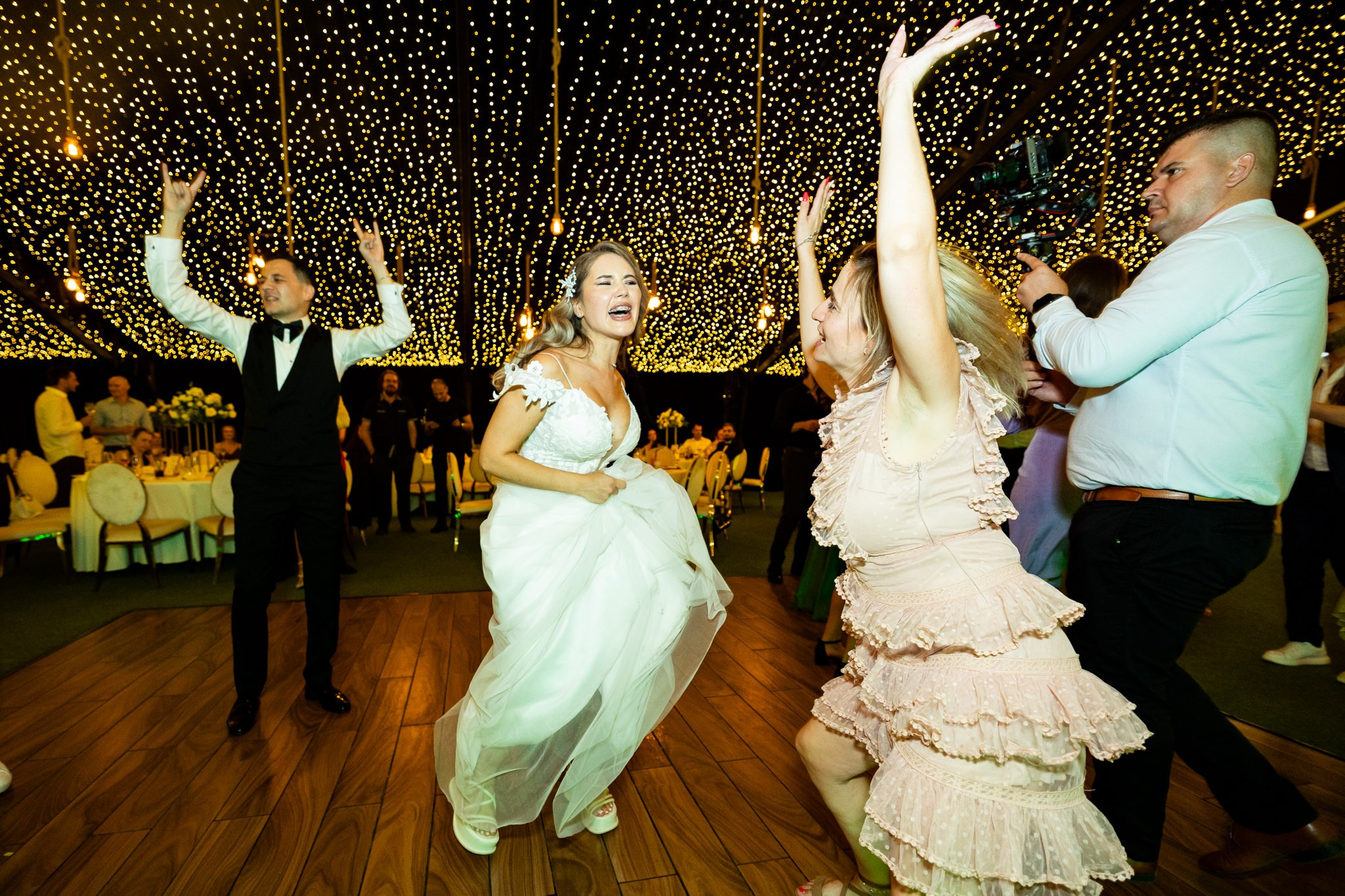 Nunta Adina si Mihai - Manu Ivanciu. Wedding Photographer in Bucharest — Manu Ivanciu