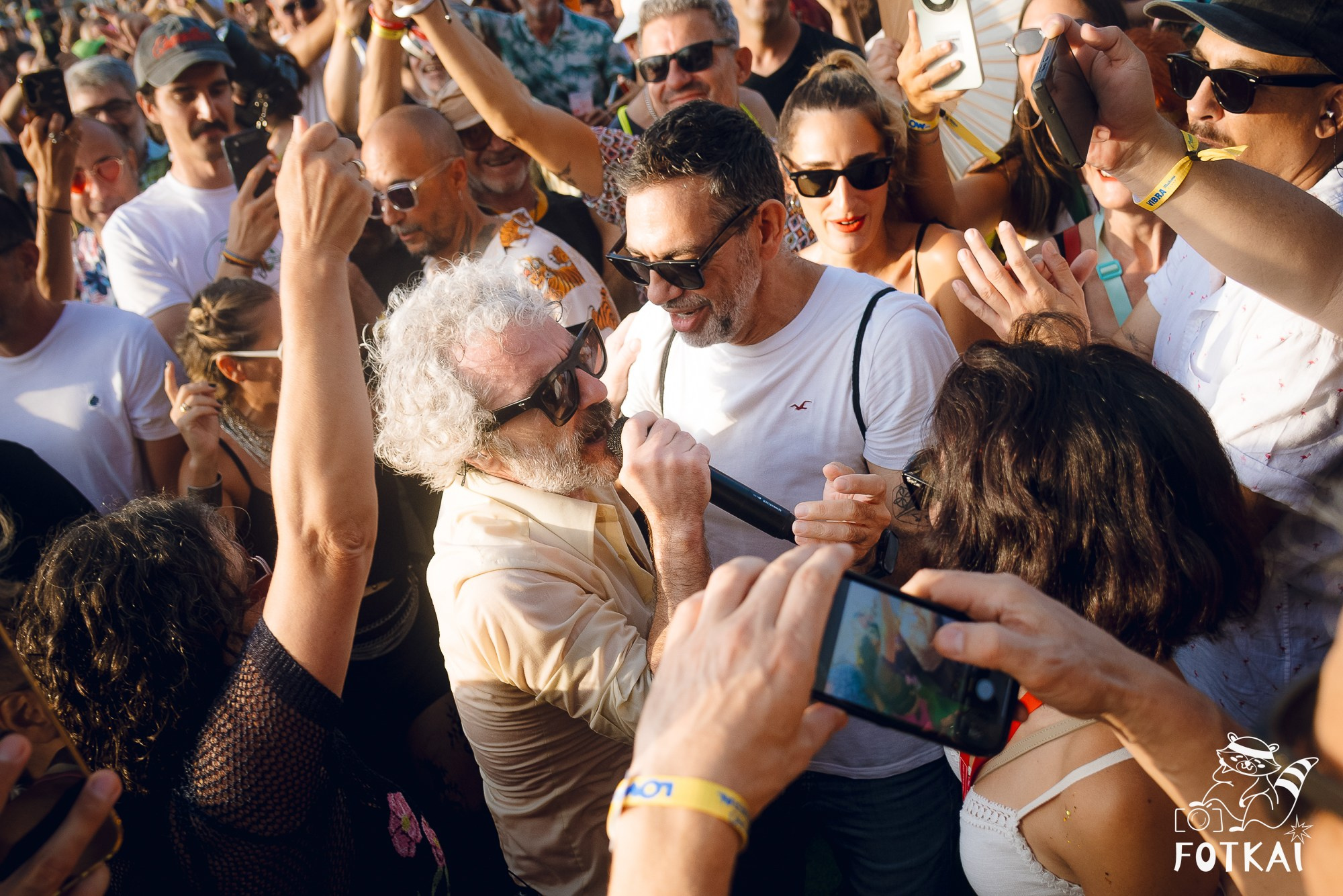 Low Festival 2026 — Full Concert Photo Report from the Opening Night in Torrevieja | FOTKAI