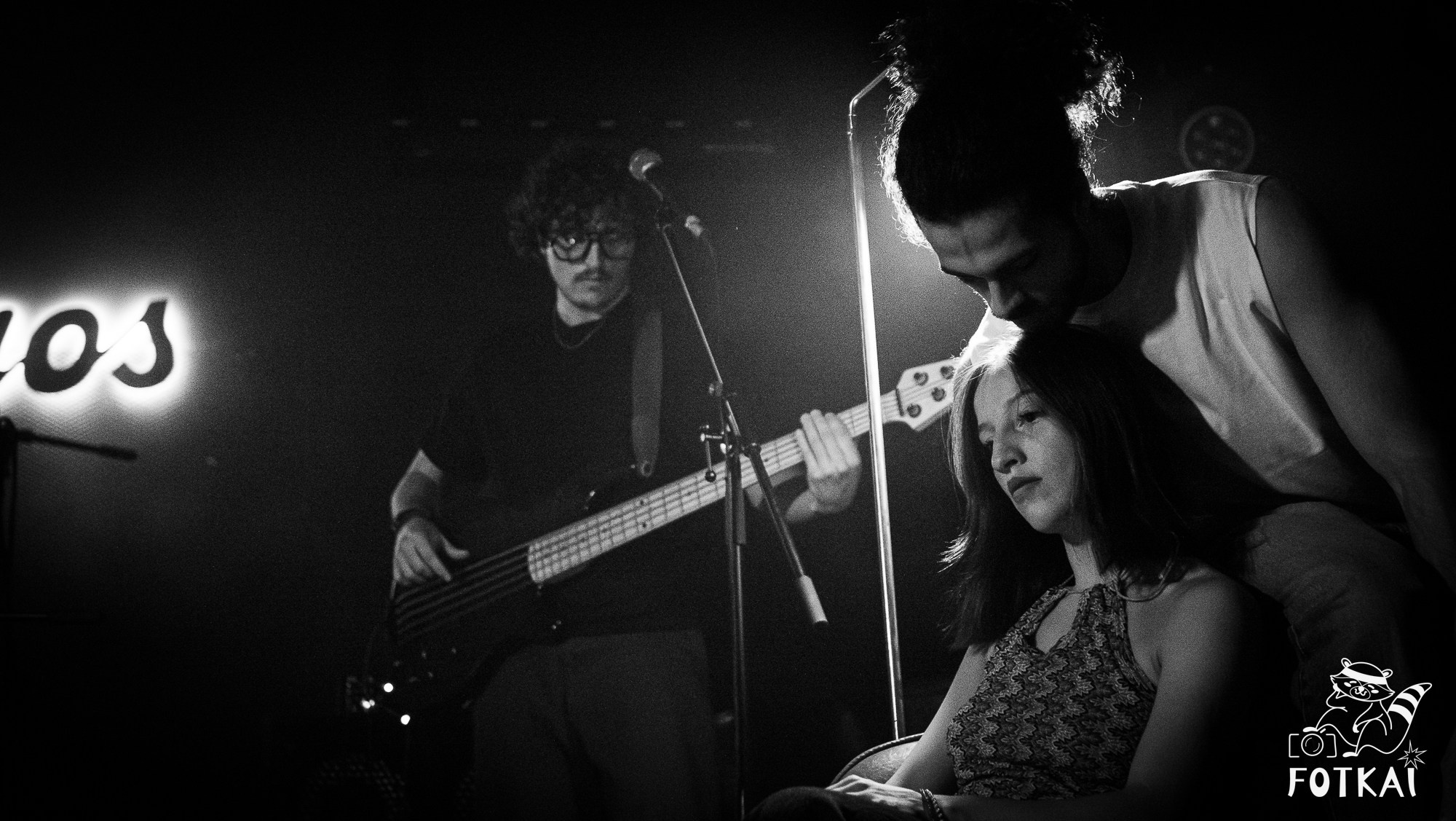 GINEL en Sala Villanos Madrid — Fotos del concierto, presentación Borde Vivo 2026 | FOTKAI