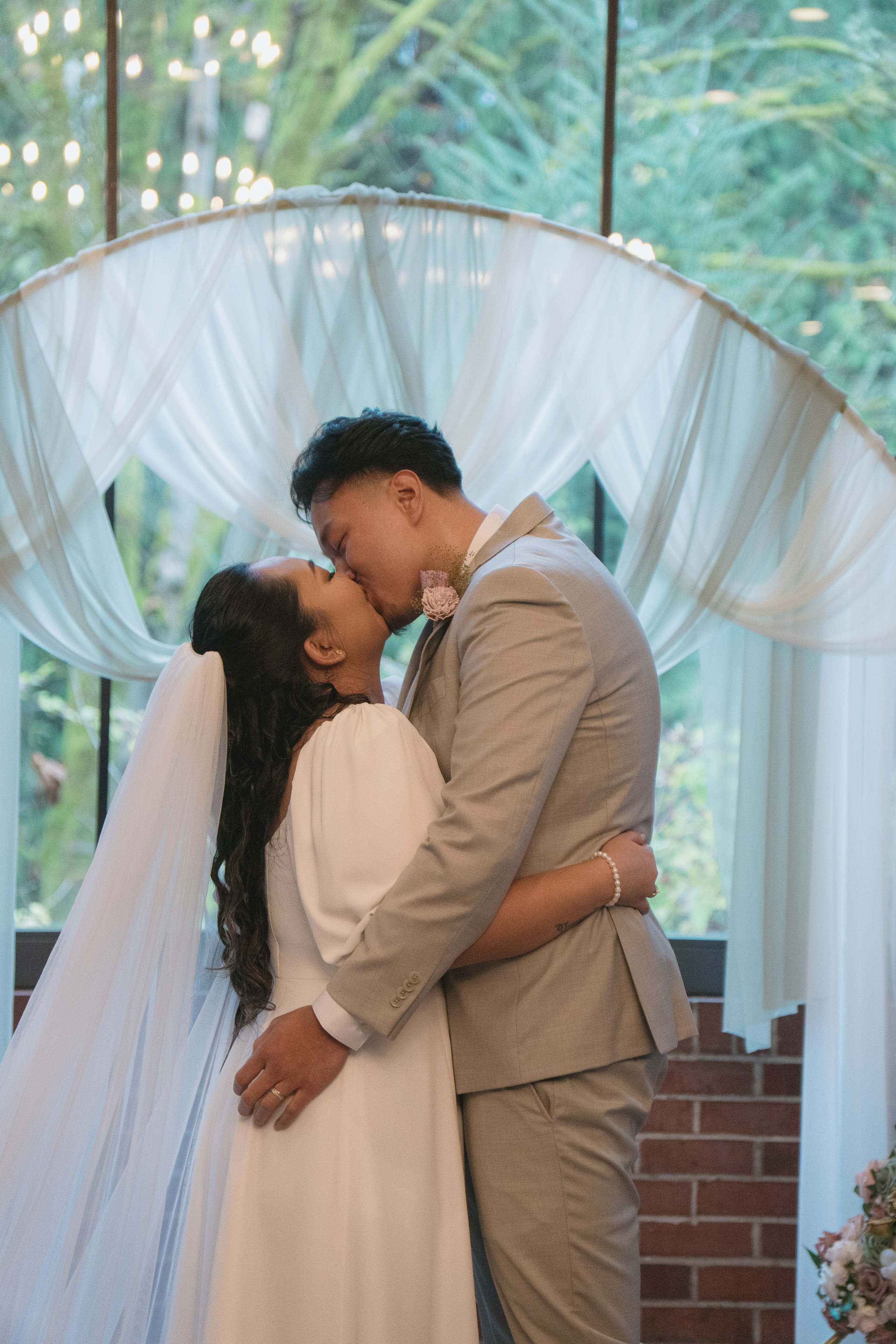 Julie and Metta | Full Wedding day. Photographer in Washington Sophia D