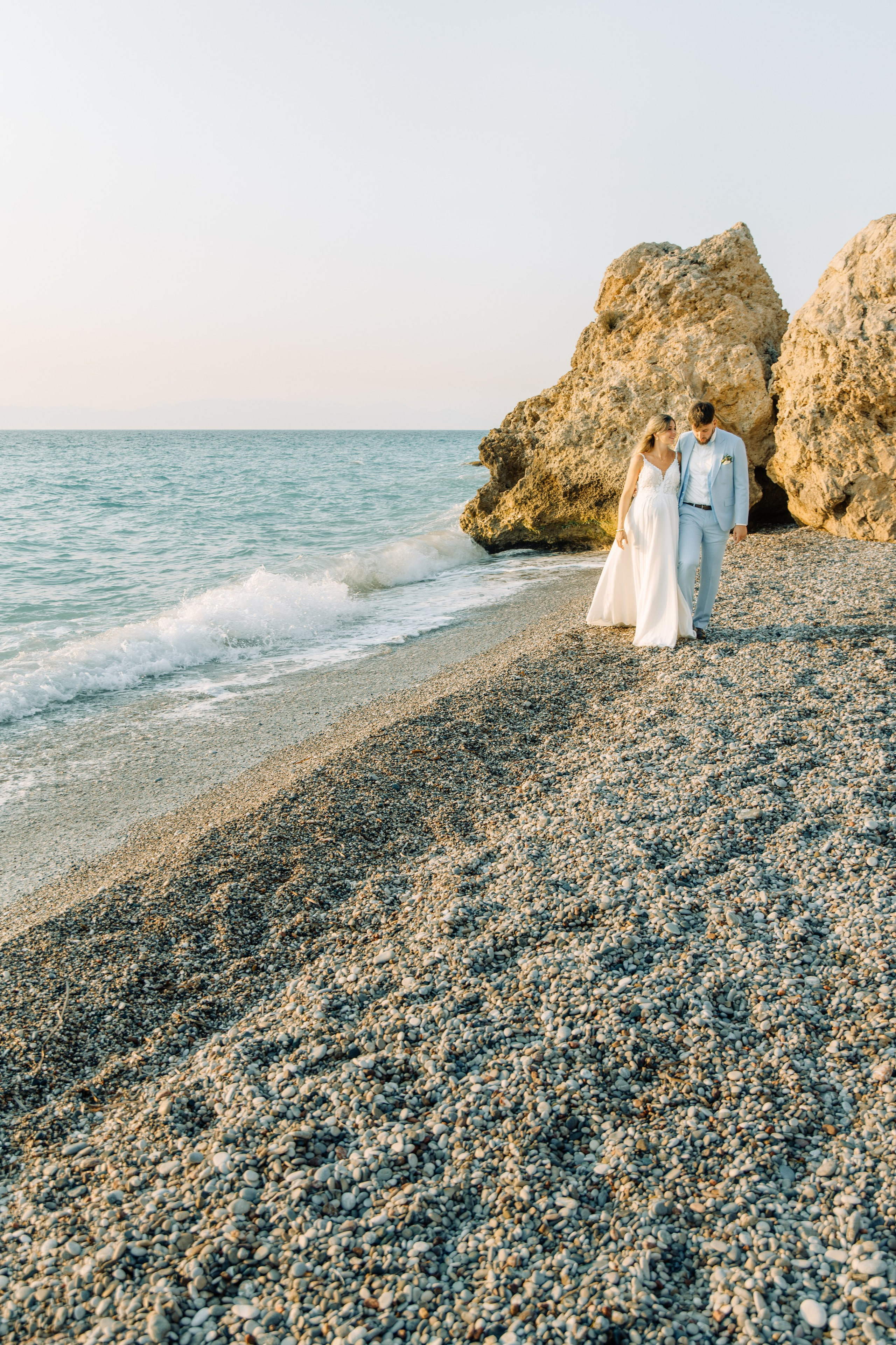 Where the Earth Meets the Sky. Portrait- und Hochzeitsfotografin Irene Art Photo mit Sitz auf der griechischen Insel Rhodos
