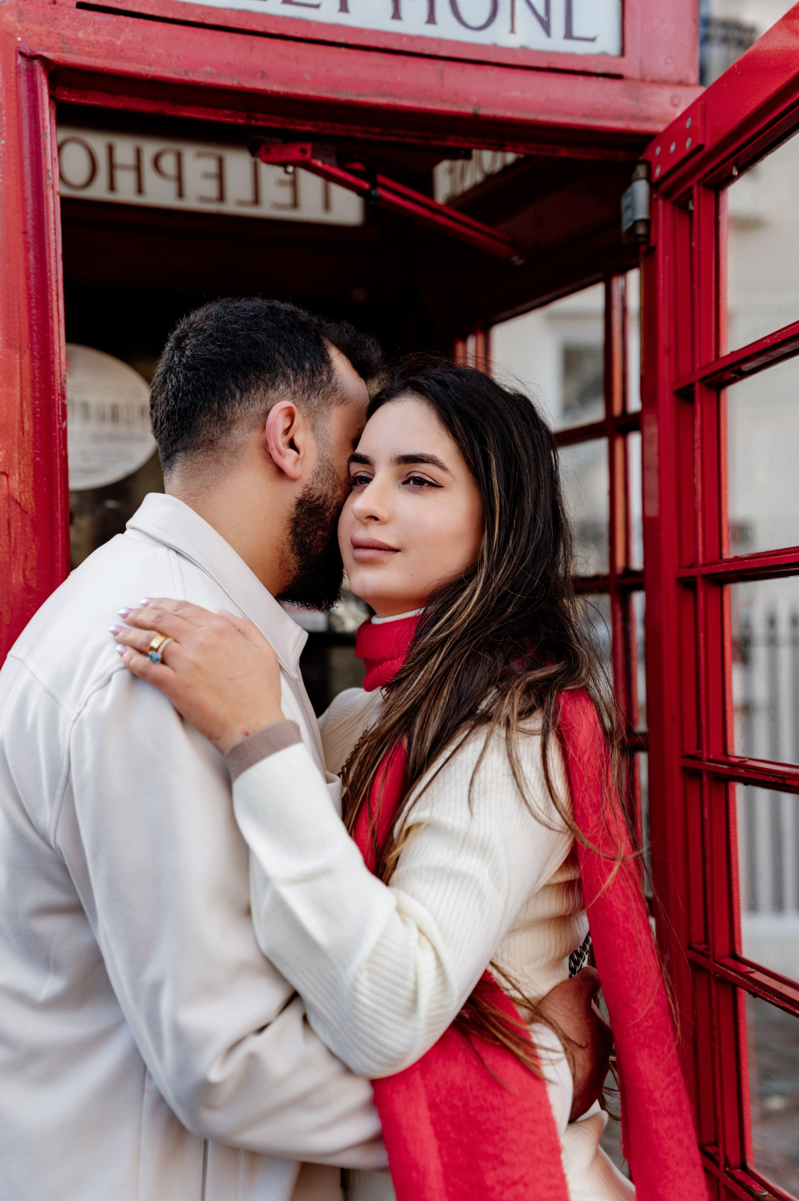 Tower Bridge Mahmood&Yalo. FAMILY AND WEDDING PHOTOGRAPHER IN LONDON MARINA RIVA