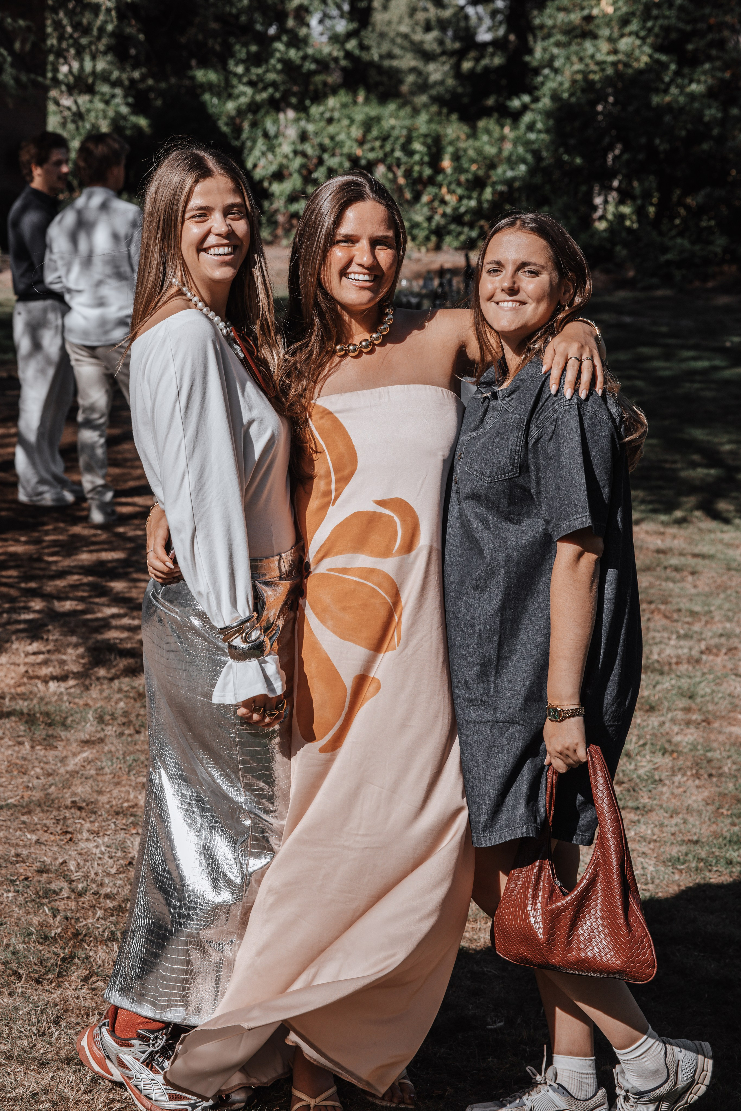 Familieshoot | Warme en Spontane Familiefotografie vol Emotie. Kapture Fotografie – Huwelijksfotografie & Portretfotografie voor pure liefdevolle momenten