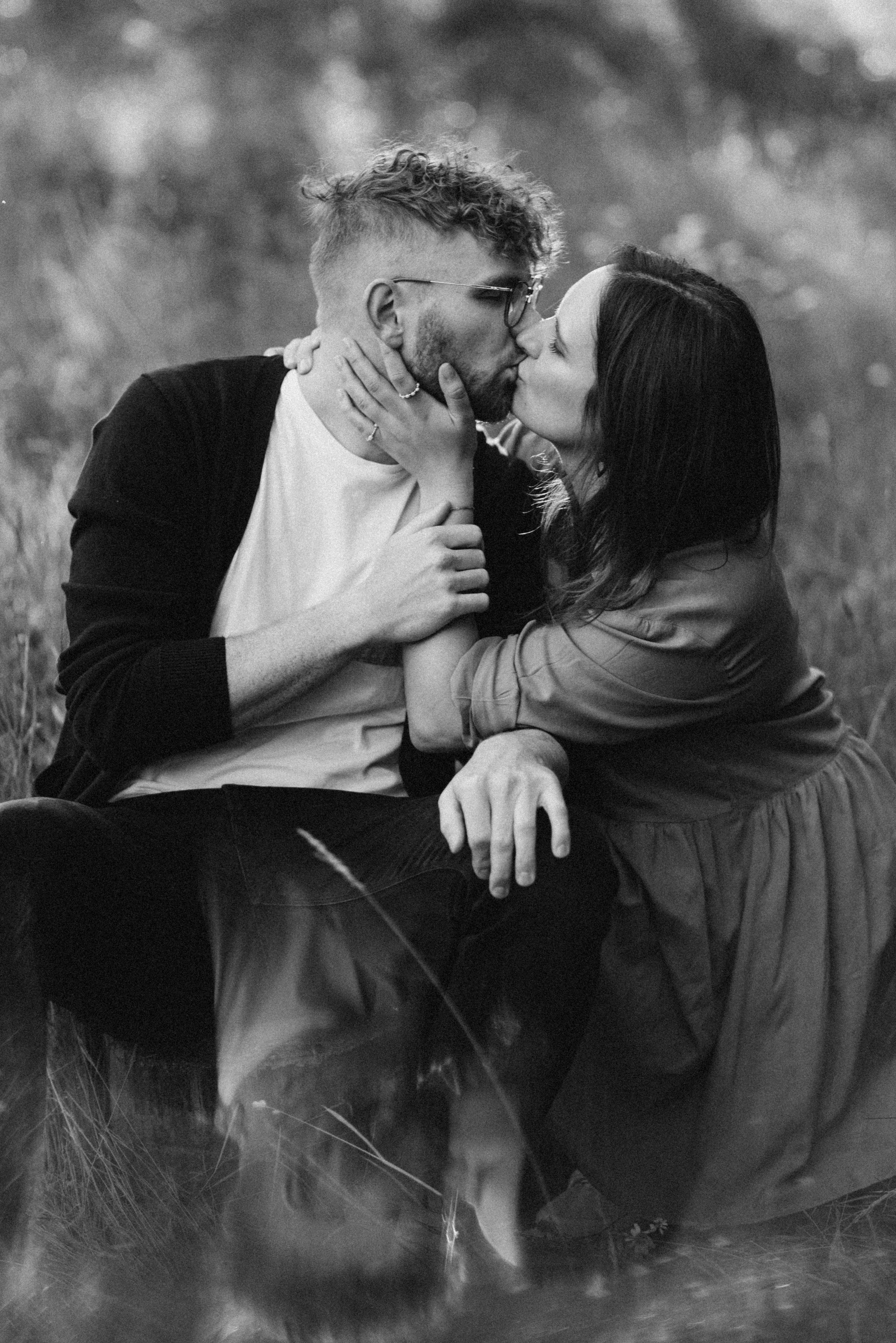 Rain & Sun | Love Story in Wolframs-Eschenbach. Fotografin Ansbach - Paare | Hochzeit | After Wedding