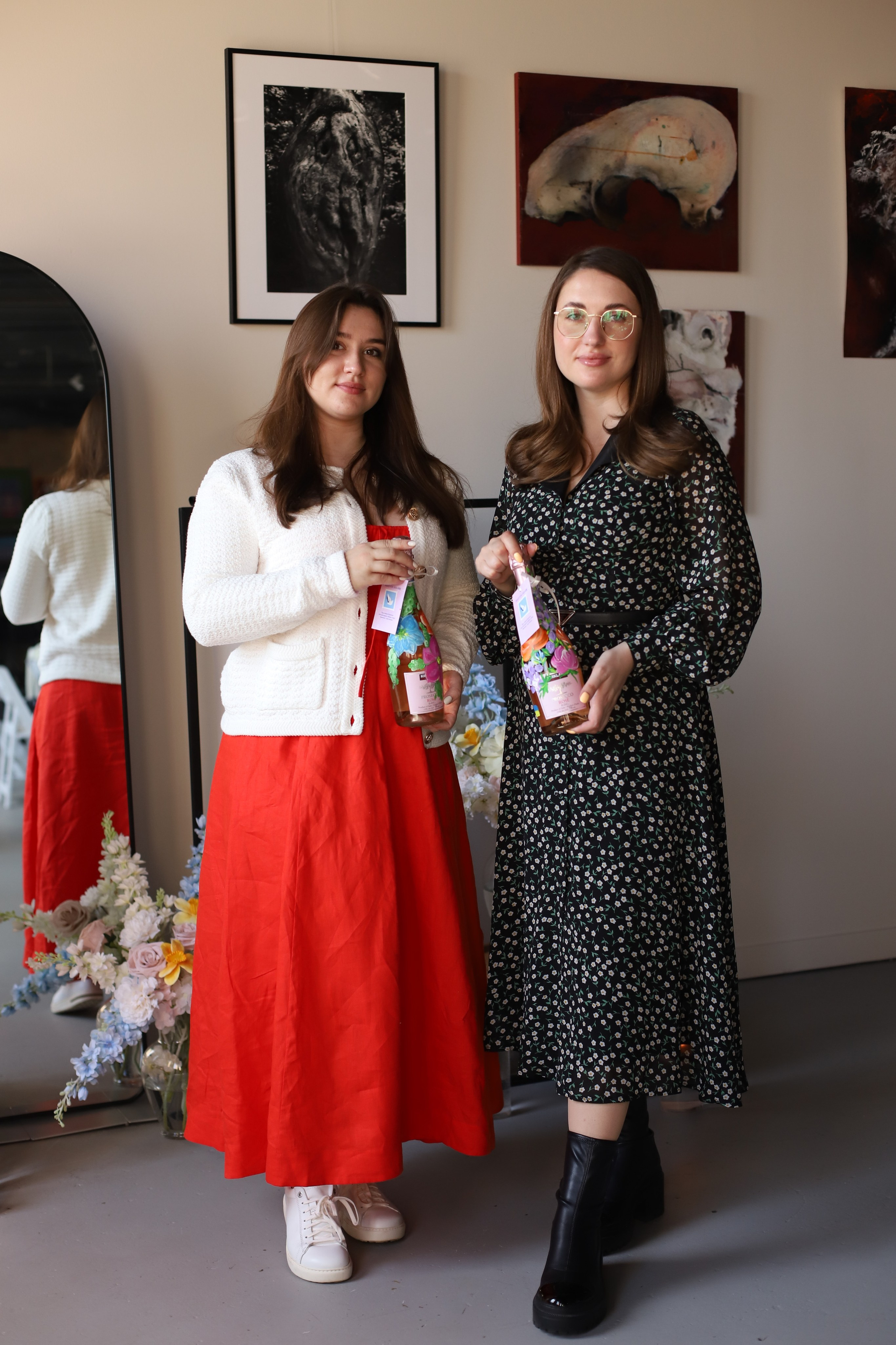 Пляшки для перемоги. VALERIIA VIUNOVA individual shooting\love story\event\brand