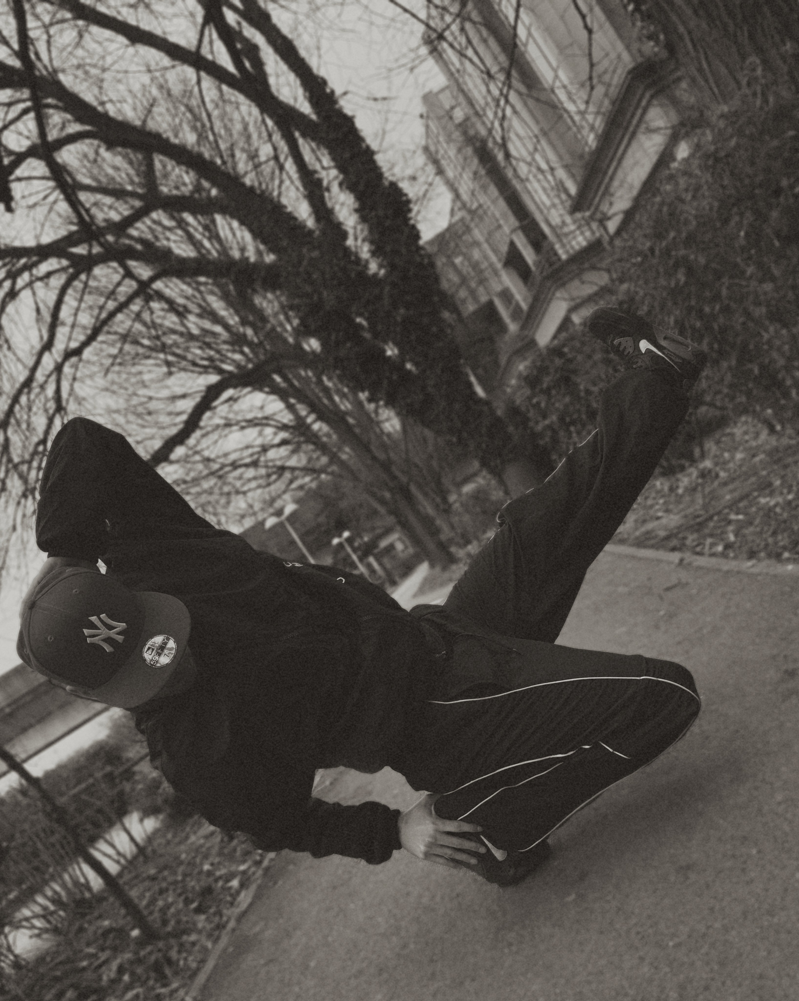 Dance. Julija Titova — content creator, photographer, reels maker in Paris. Available worldwide