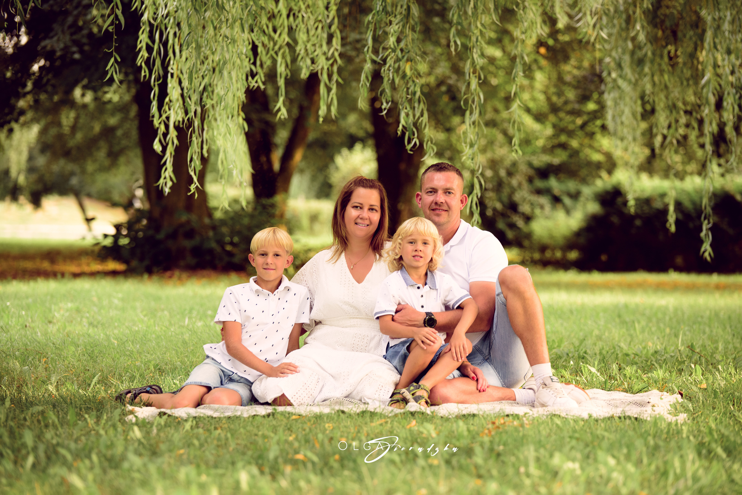 Sesje rodzinne i dziecięce. Olga Sieradzka fotograf rodzinny, ciążowy i dziecięcy w Pile