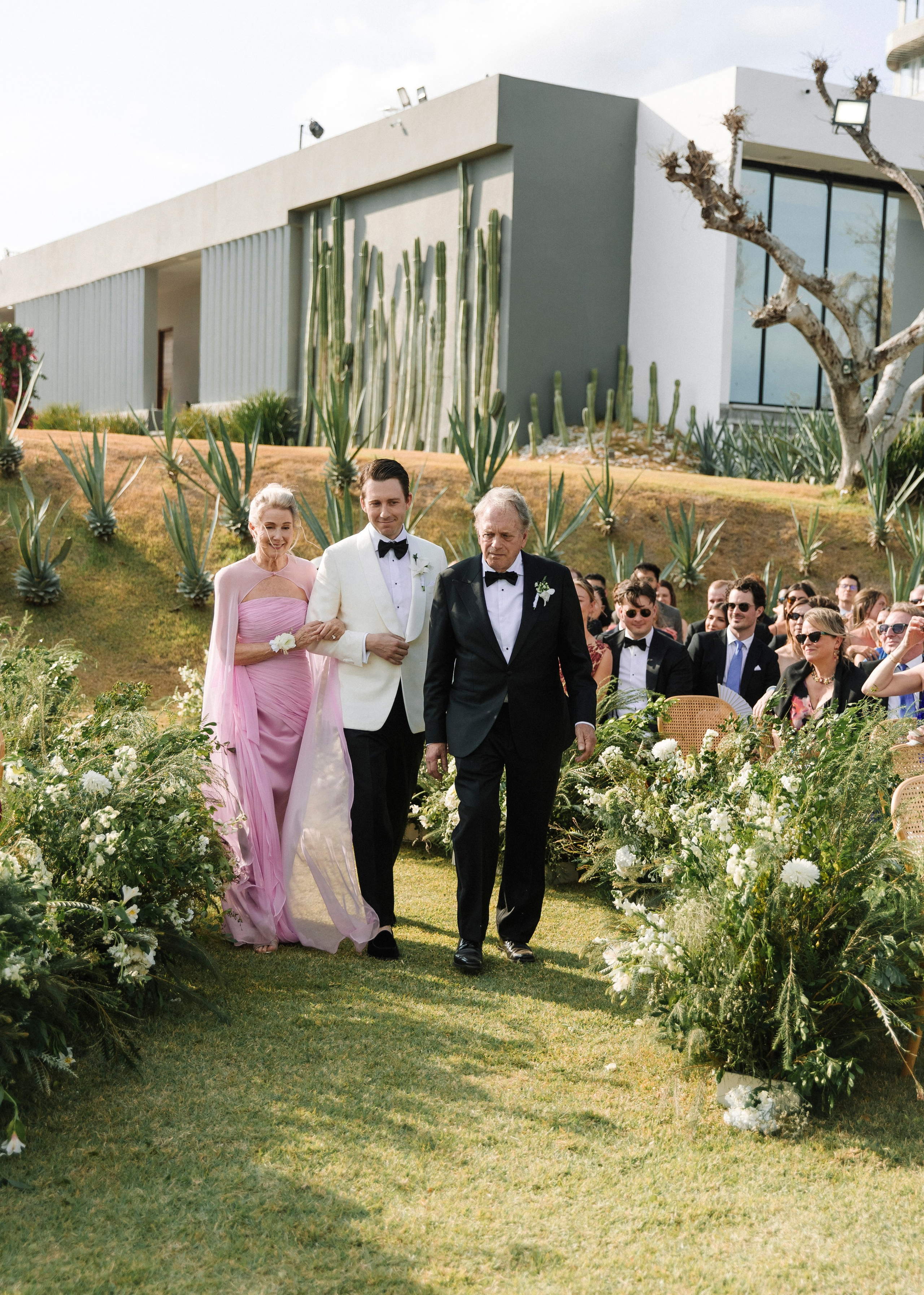 Tizate Sea Garden. Wedding photographer Mexico Sayulita Puerto Vallarta Punta Mita Cabo