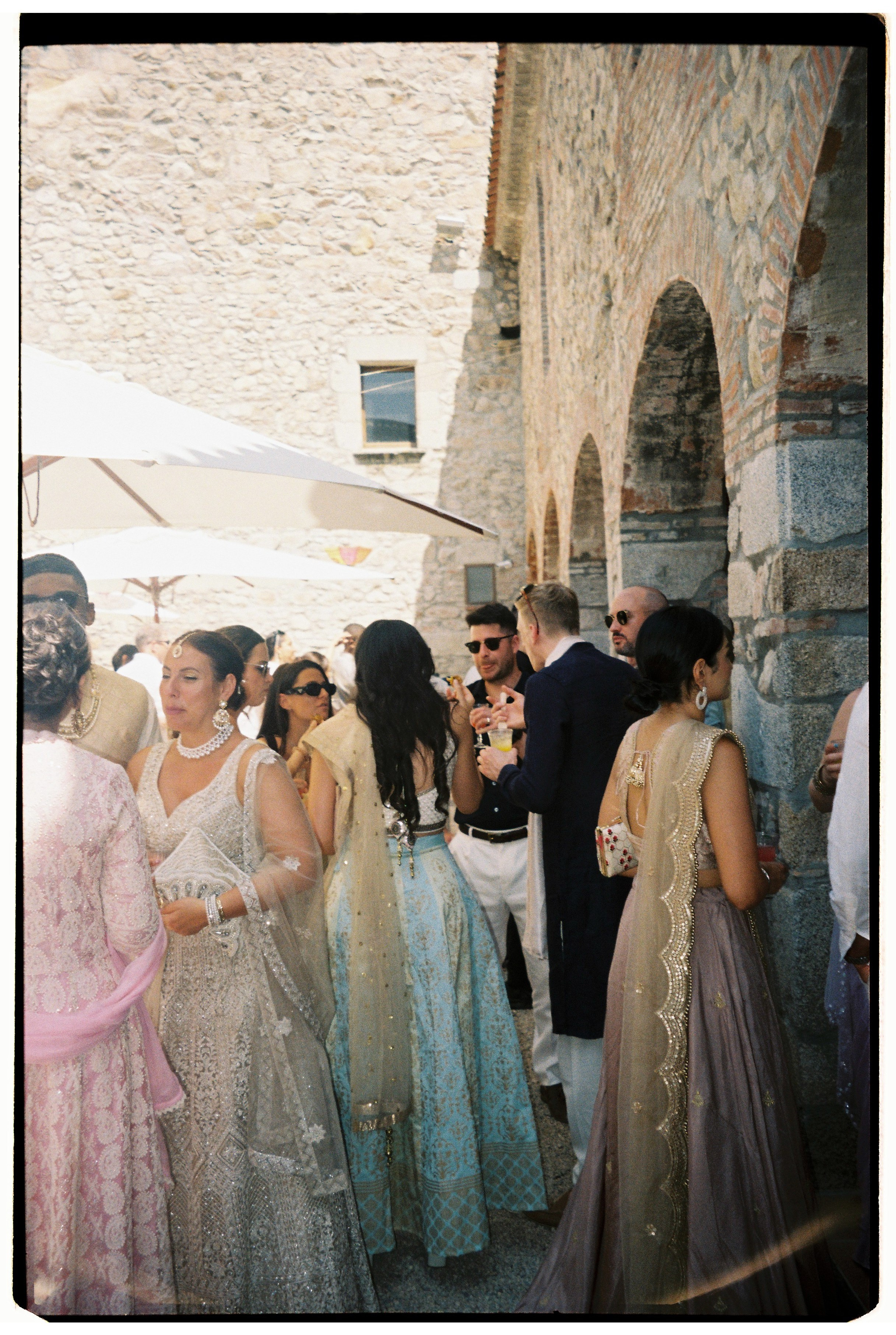 Patrik & Naomi. Monestir Sant Salvi. Paola wedding photographer / videographer in Barcelona