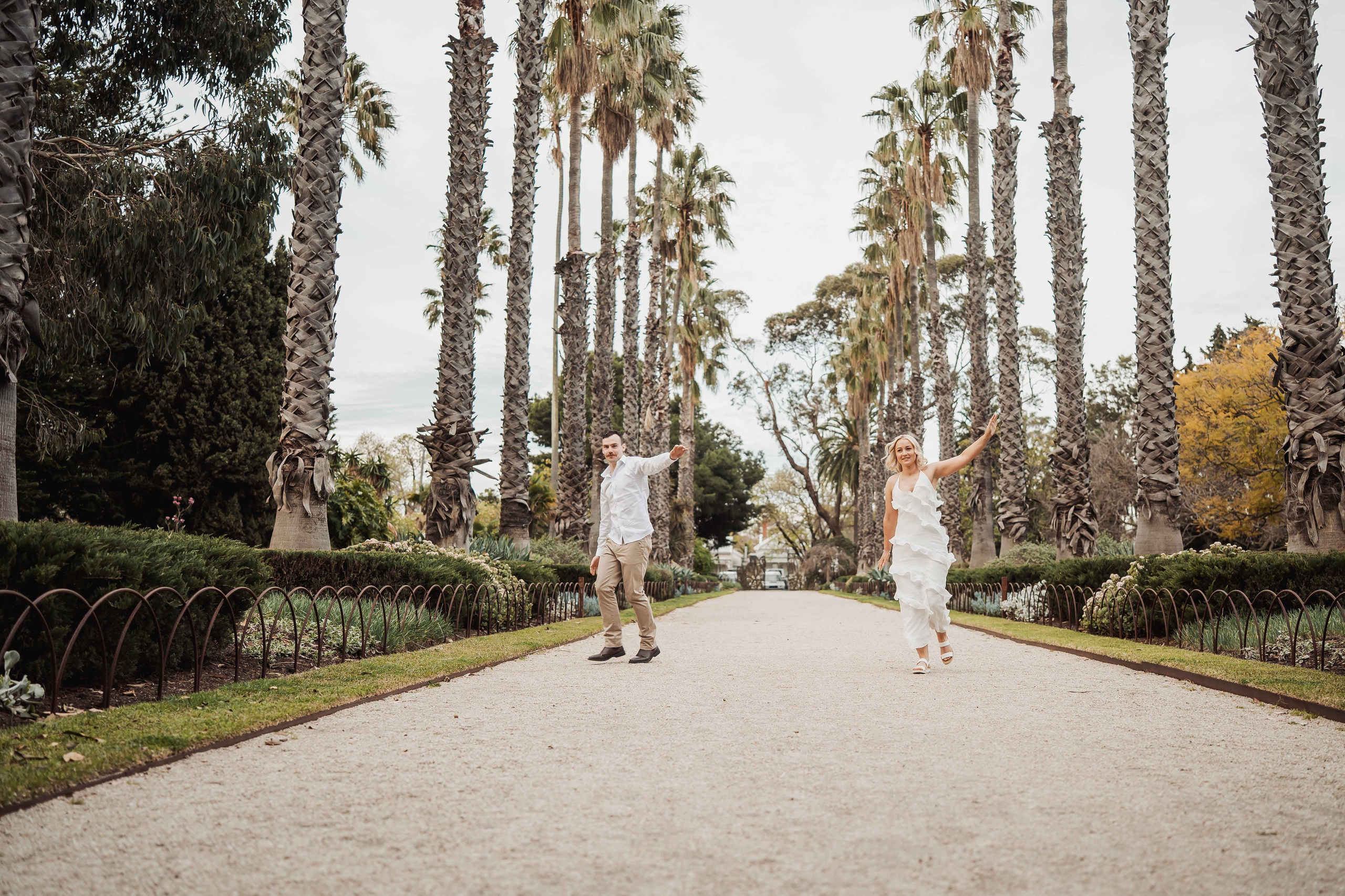 Melbourne pre-wedding photographer, engagement session Melbourne, pre-wedding shoot Victoria.