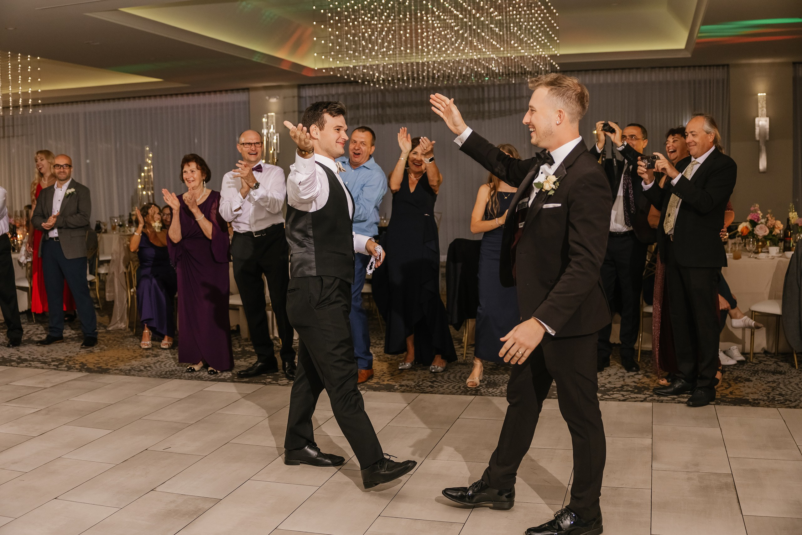 09.06.2025 Wedding. Wedding family event photographer in Chicago Nick Yushevich