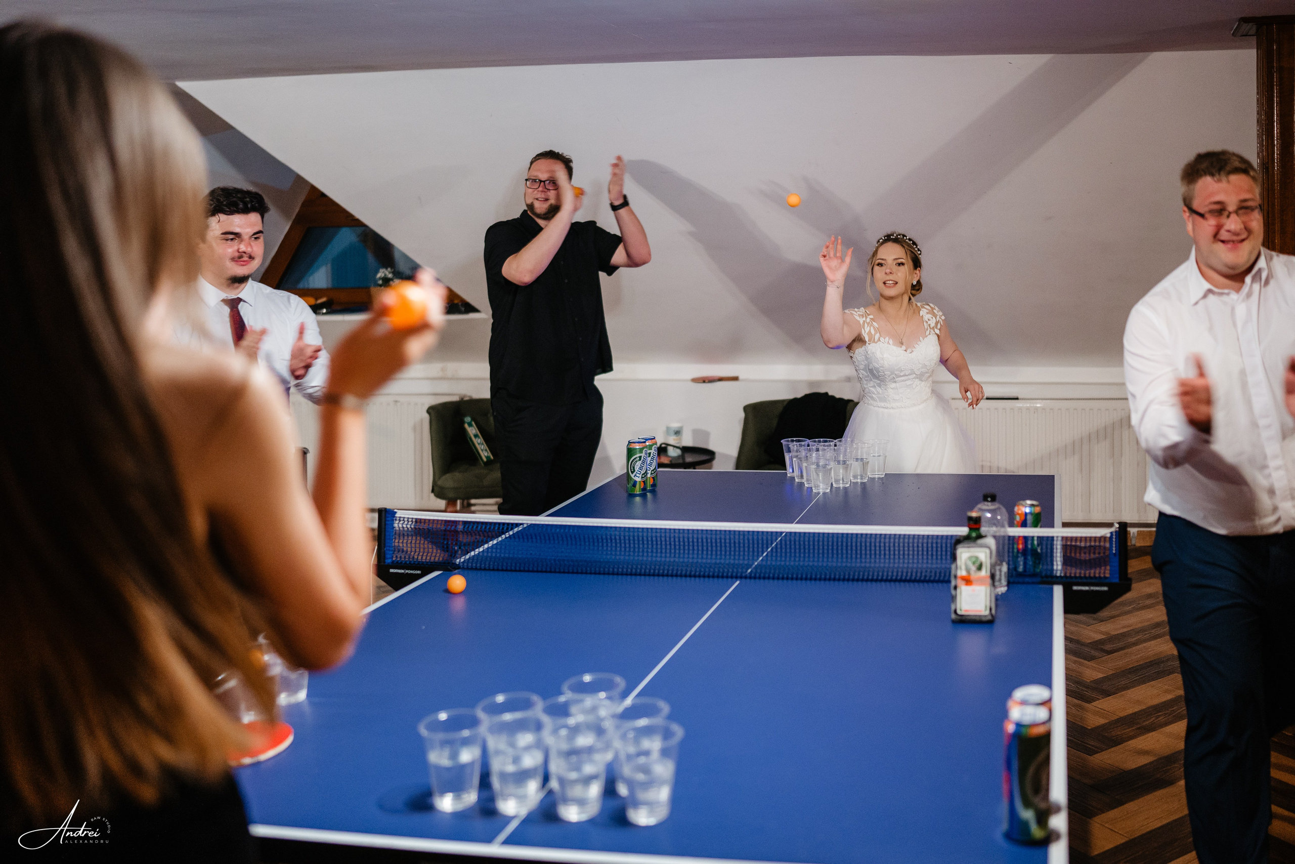 Cătălina & Călin. Raw Studio. Fotograful tau de nunta!