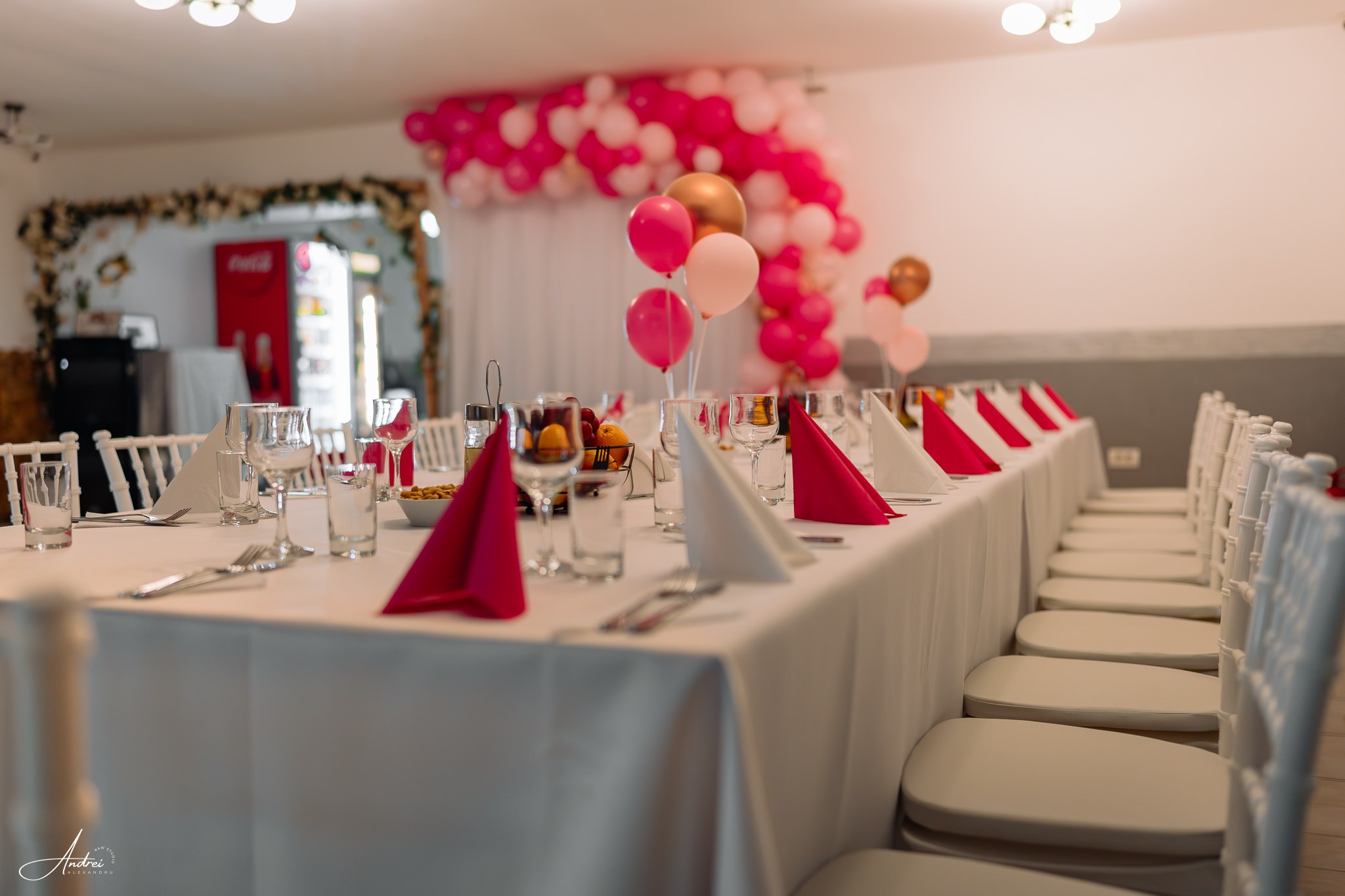 Eva Ioana. Raw Studio. Fotograful tau de nunta!