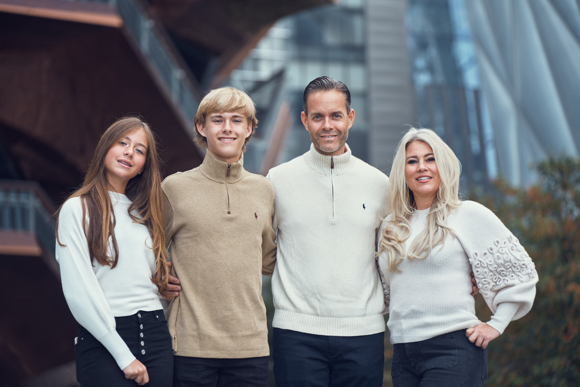 Winter family photo shoot captured on the Vessel at the beginning of The High Line park.