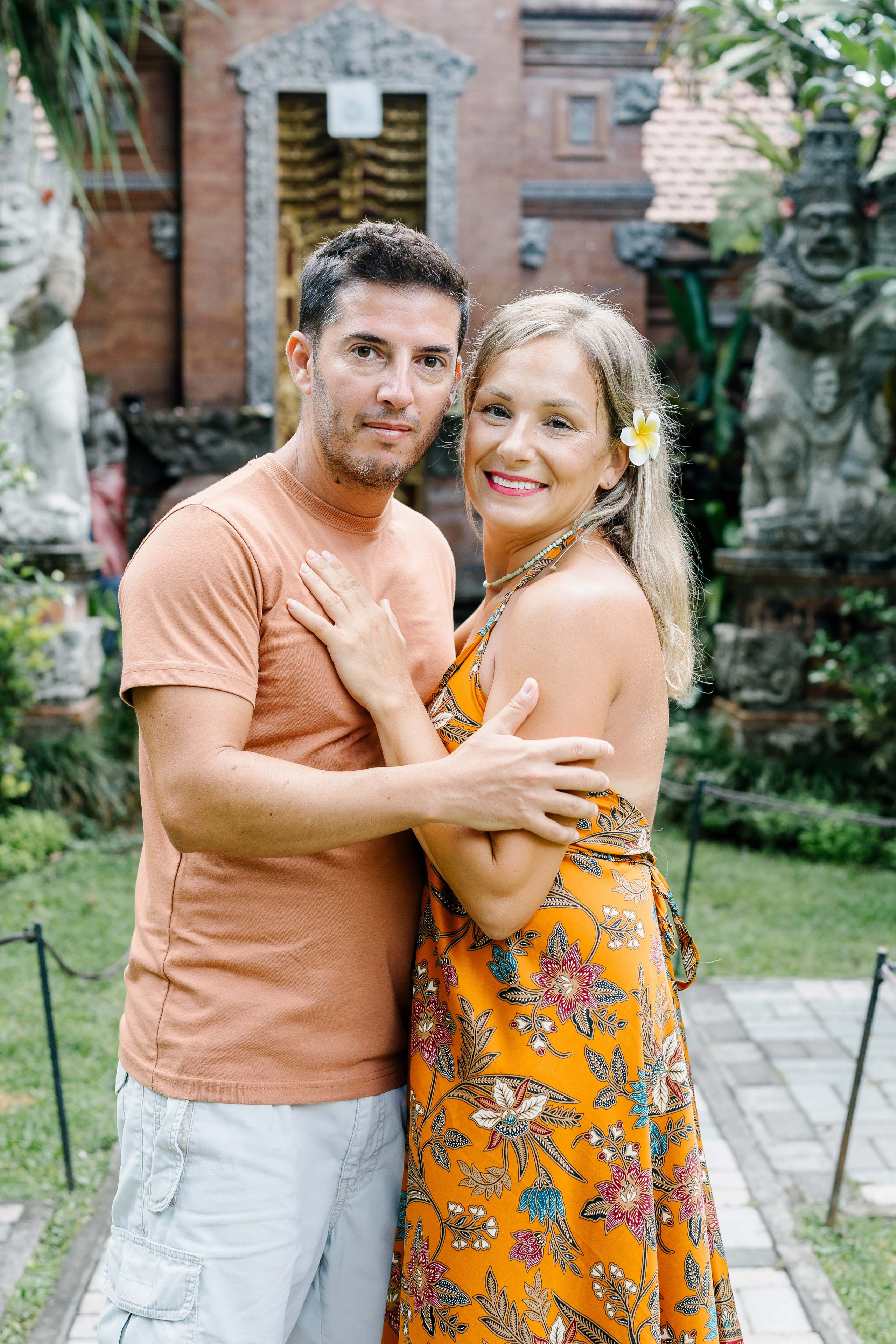 Honeymoon Photoshoot in bali. Female Photographer in Bali