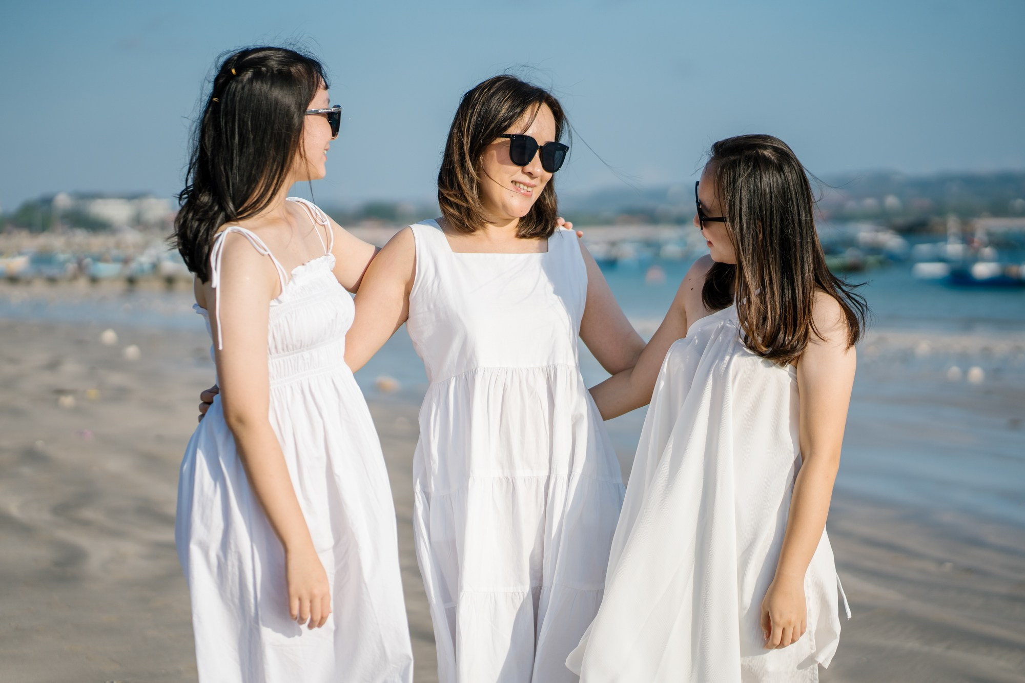 Family Holiday Photoshoot. Female Photographer in Bali
