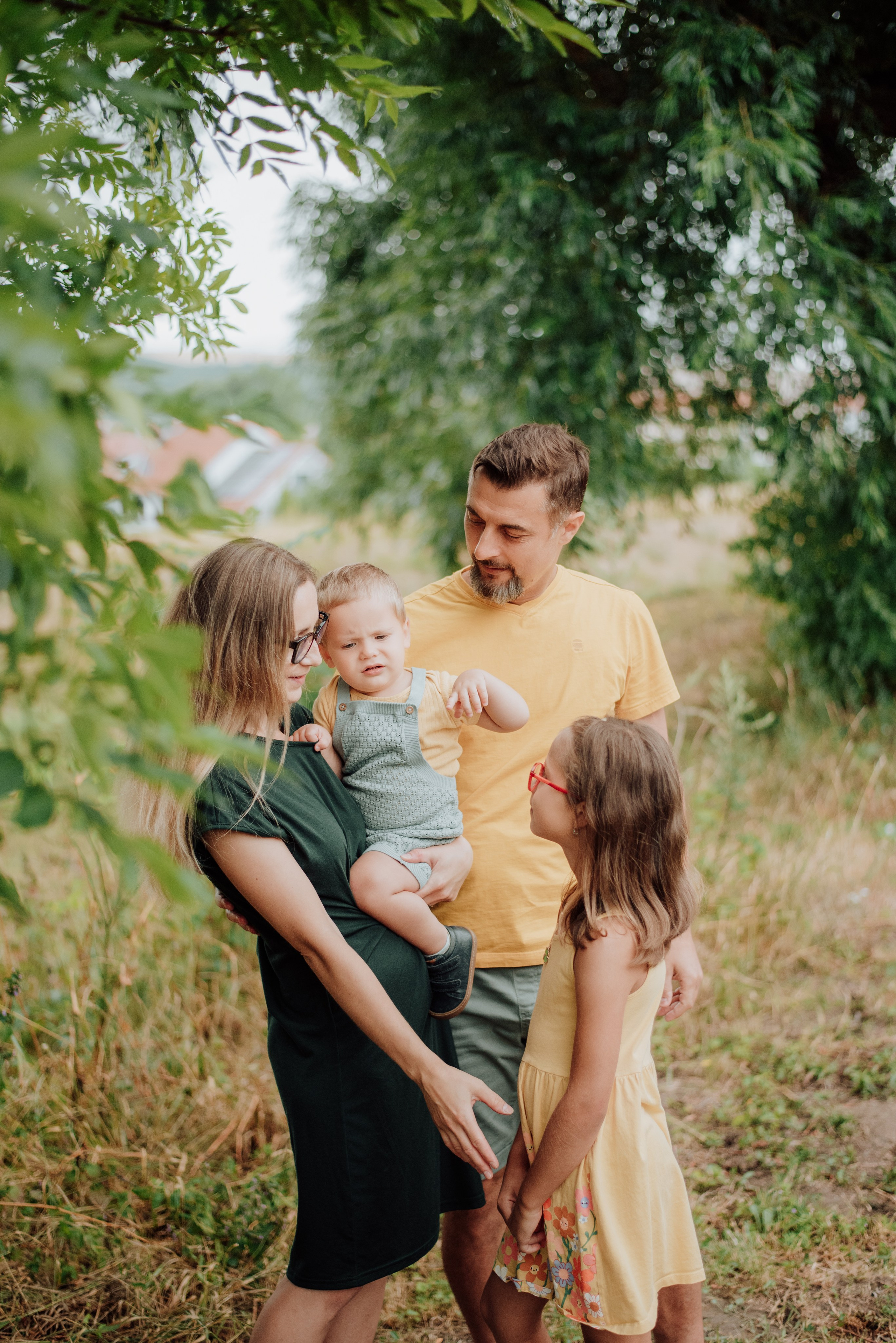 Hanka and family. Lifestyle, wedding and family photographer