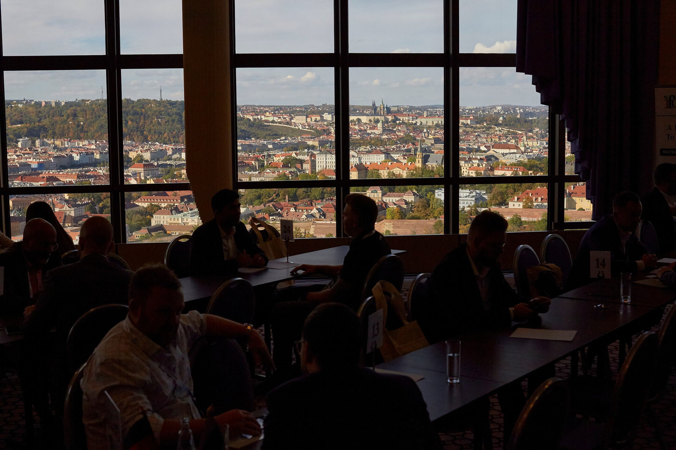 InFinite Connection Prague 2023. Prague MICE, Corporate & Event Photographer | Kurt Vinion Photography