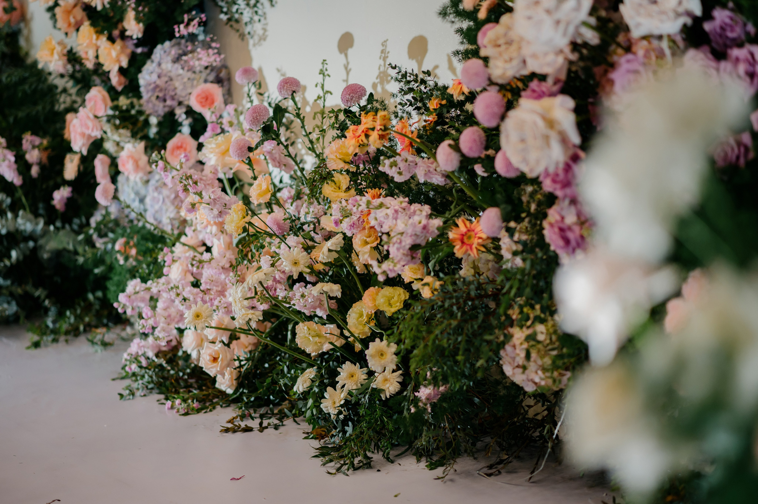 KHANG & QUYEN / Lavela Hotel. Saigon Wedding Present | Art Beyond Moments